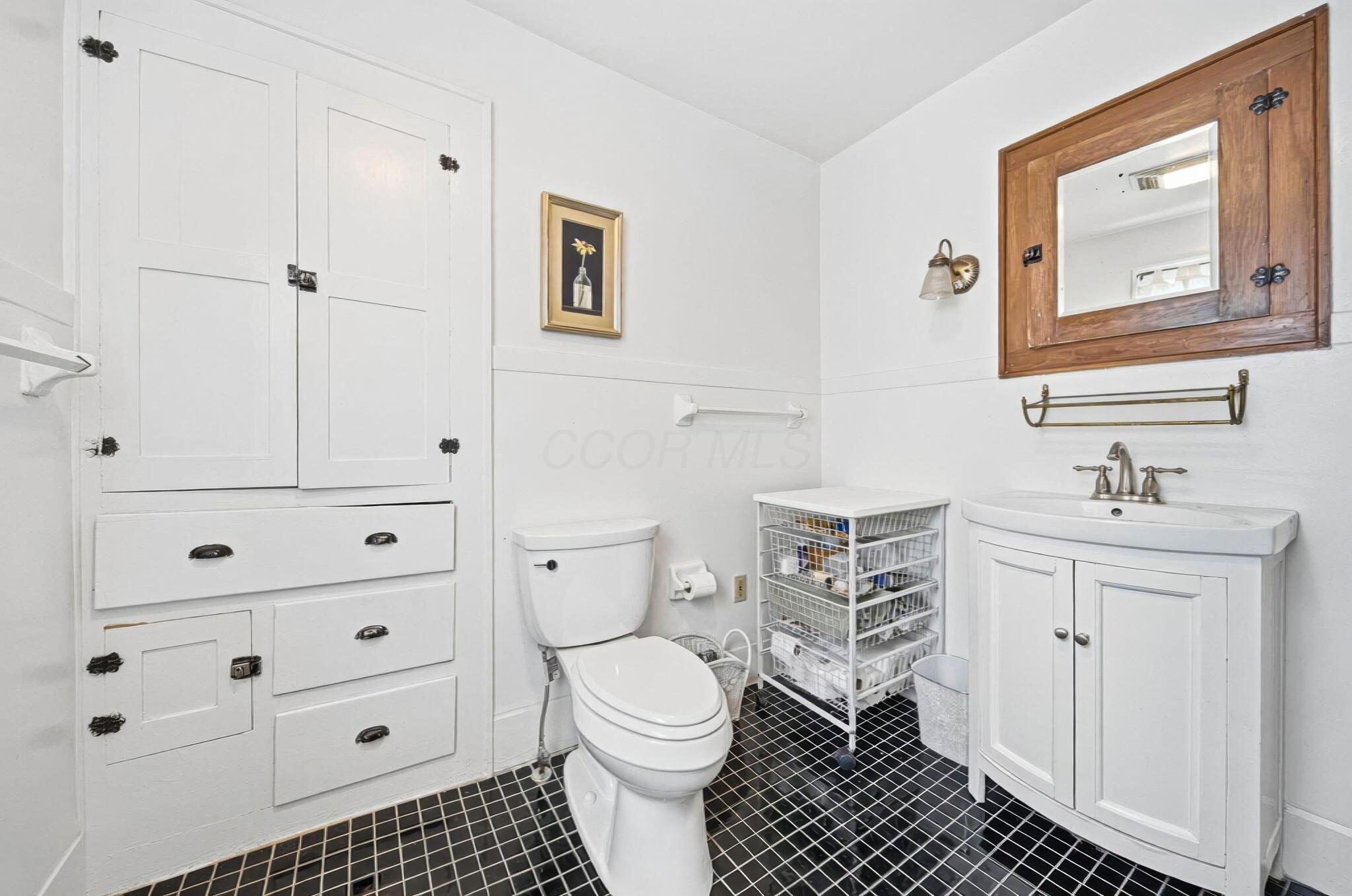 144 Crestview Road Property Photo 21