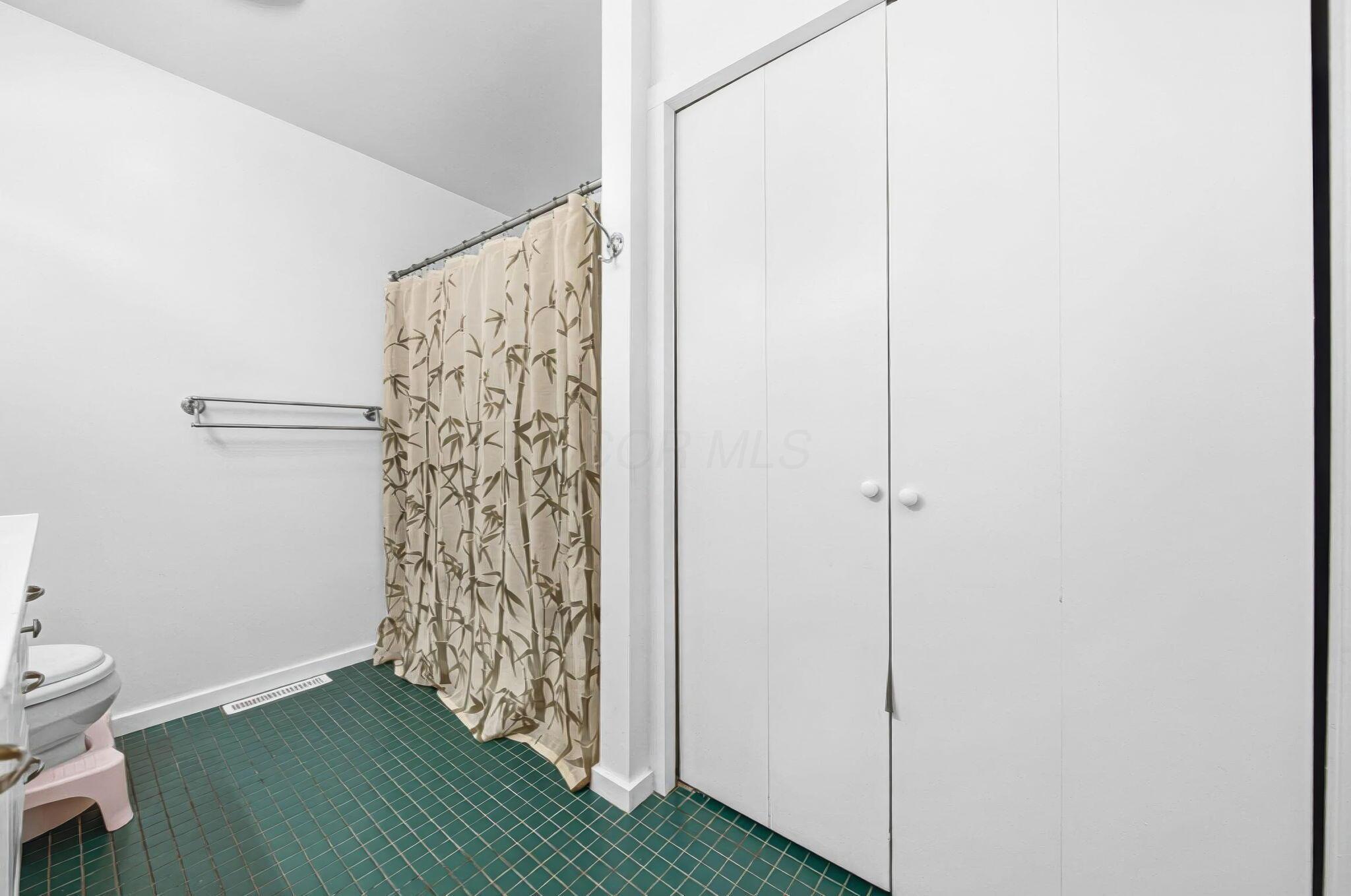 144 Crestview Road Property Photo 27