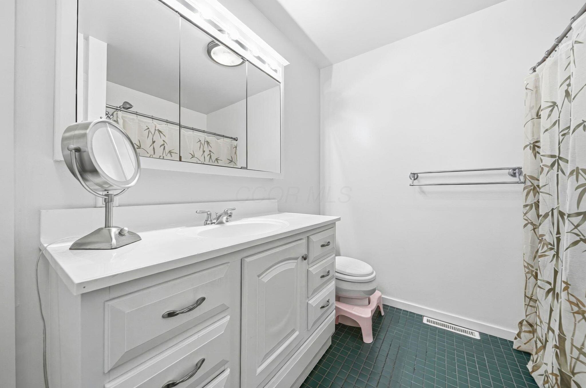 144 Crestview Road Property Photo 28