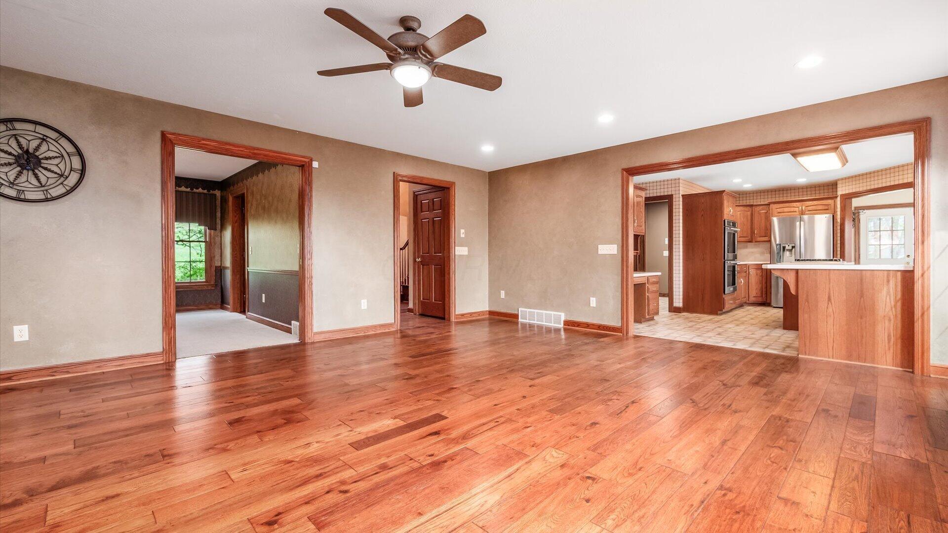 2540 Nicholas Lane Property Photo 11