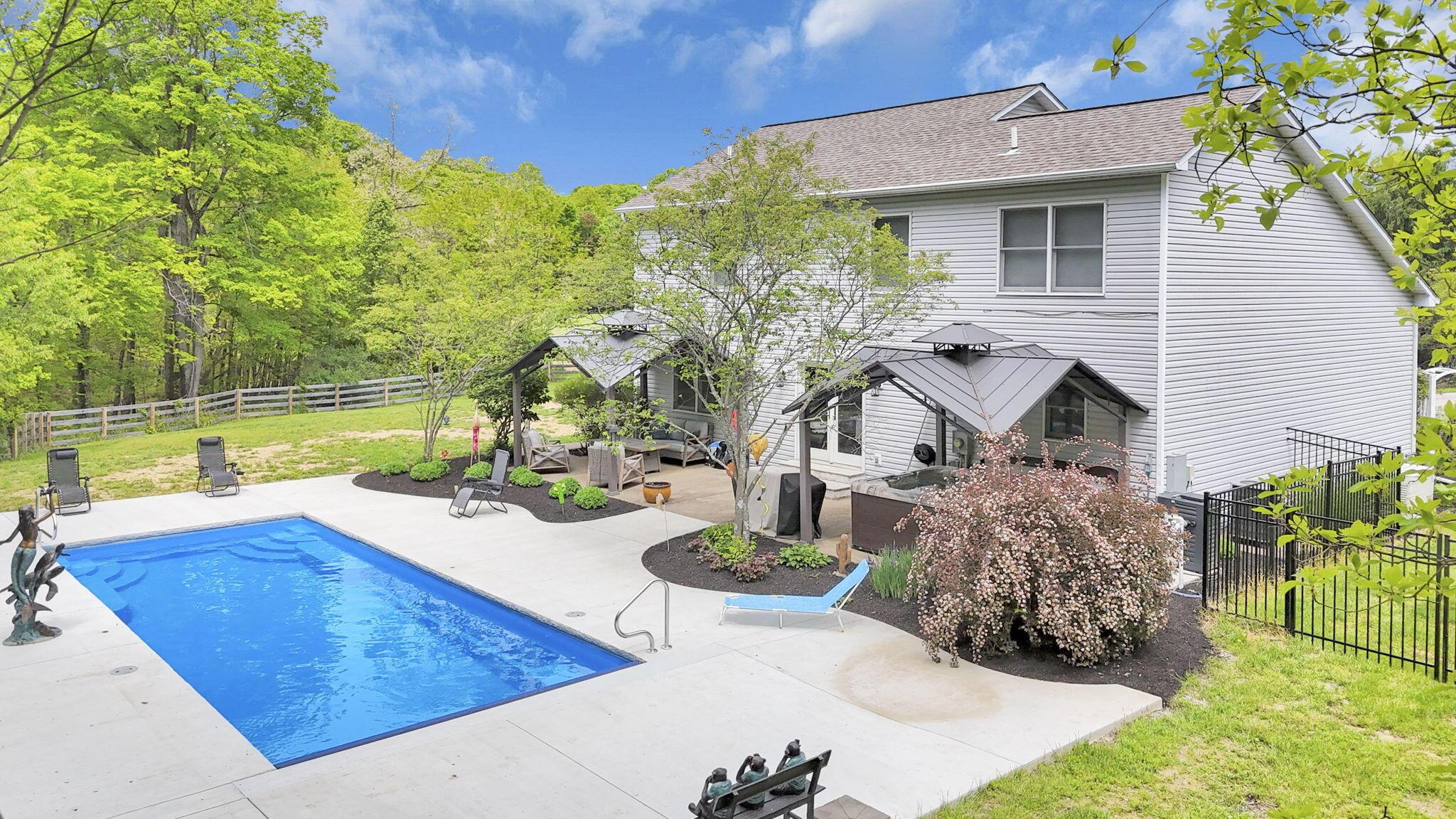 1368 Coonpath Road Nw Property Photo 34