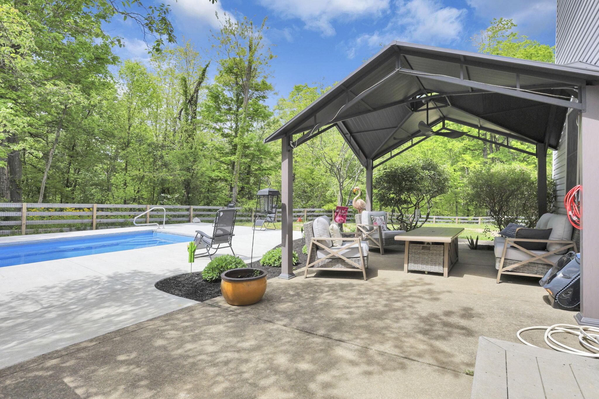 1368 Coonpath Road Nw Property Photo 37