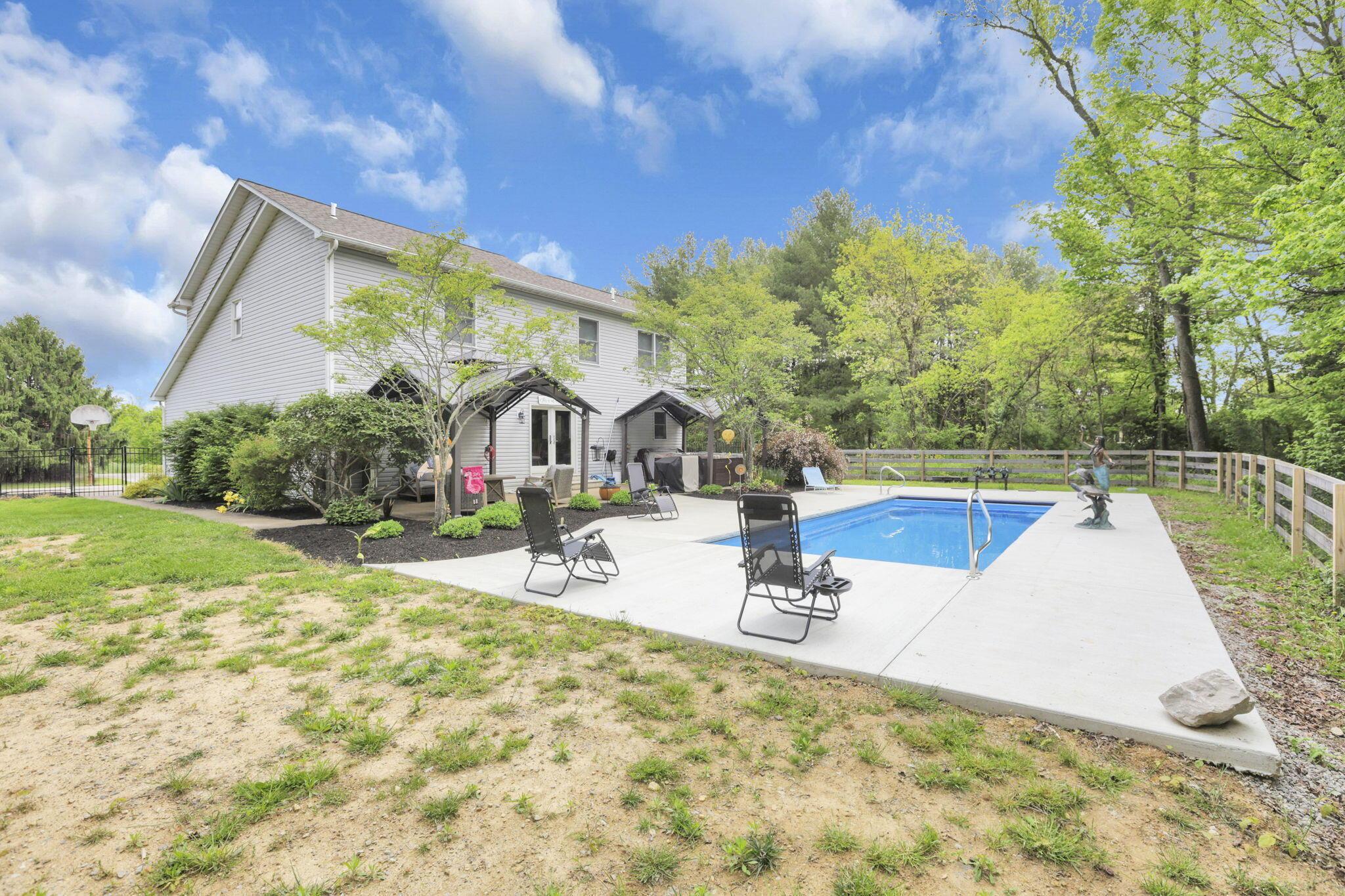 1368 Coonpath Road Nw Property Photo 39