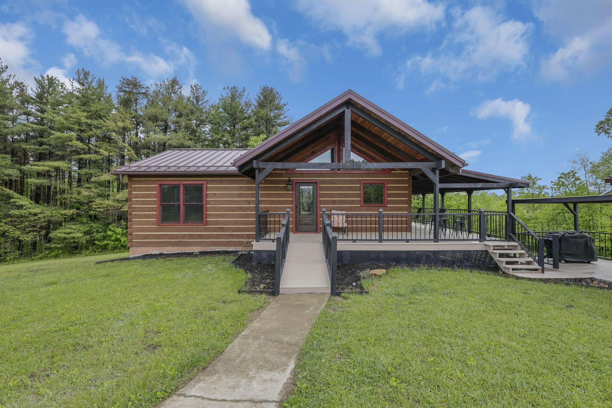 4658 State Route 668 S Property Photo 1