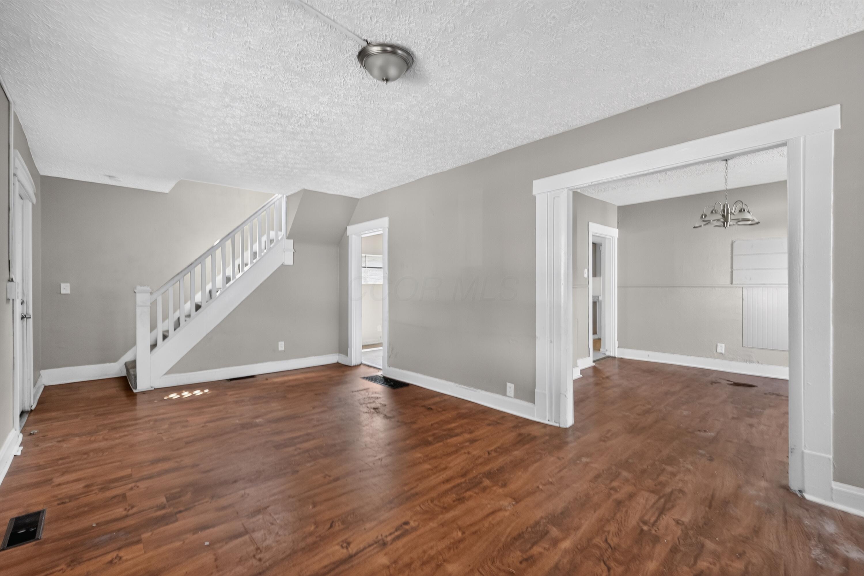 1951 Aberdeen Avenue Property Photo 6