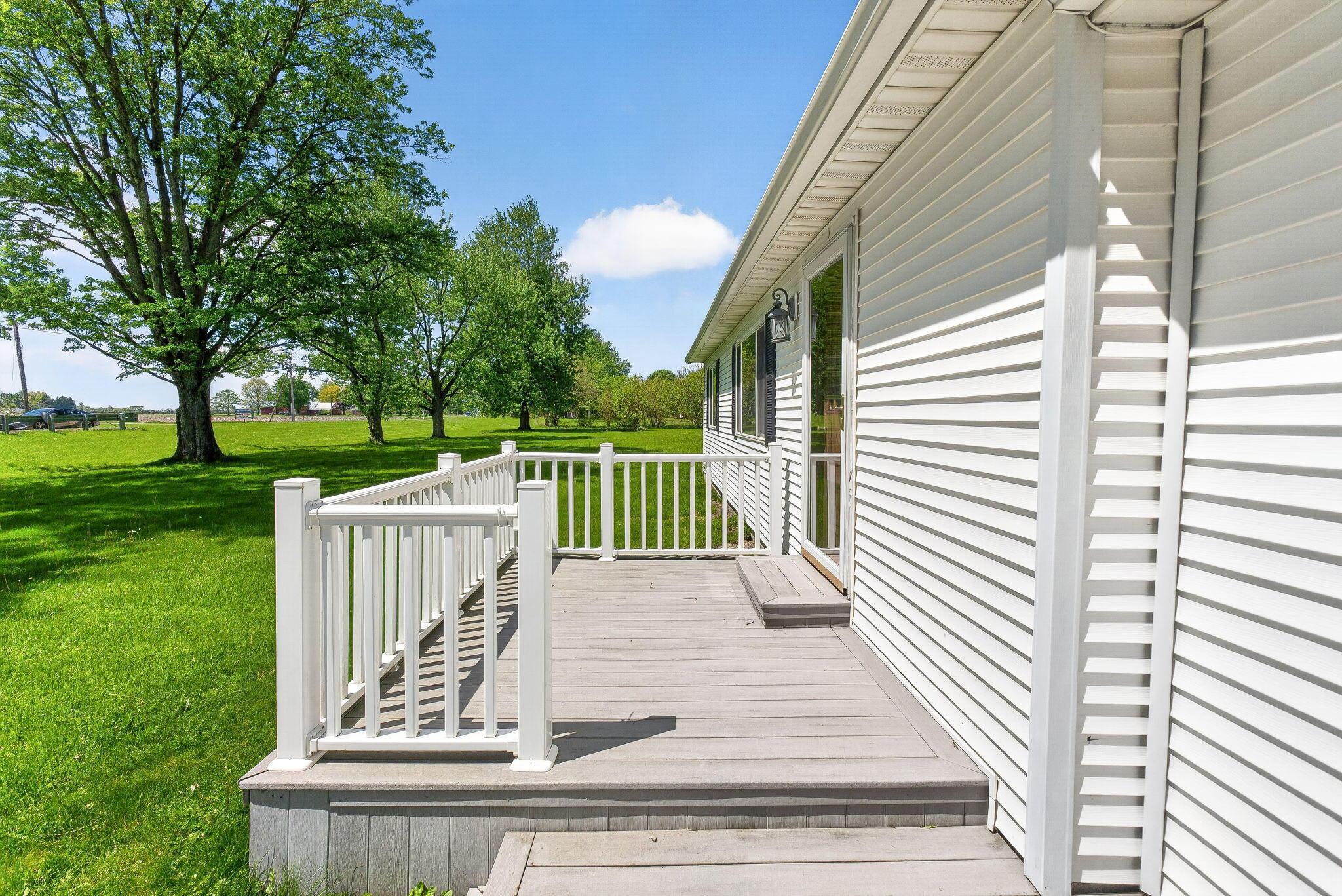 5356 Harding Highway E Property Photo 3