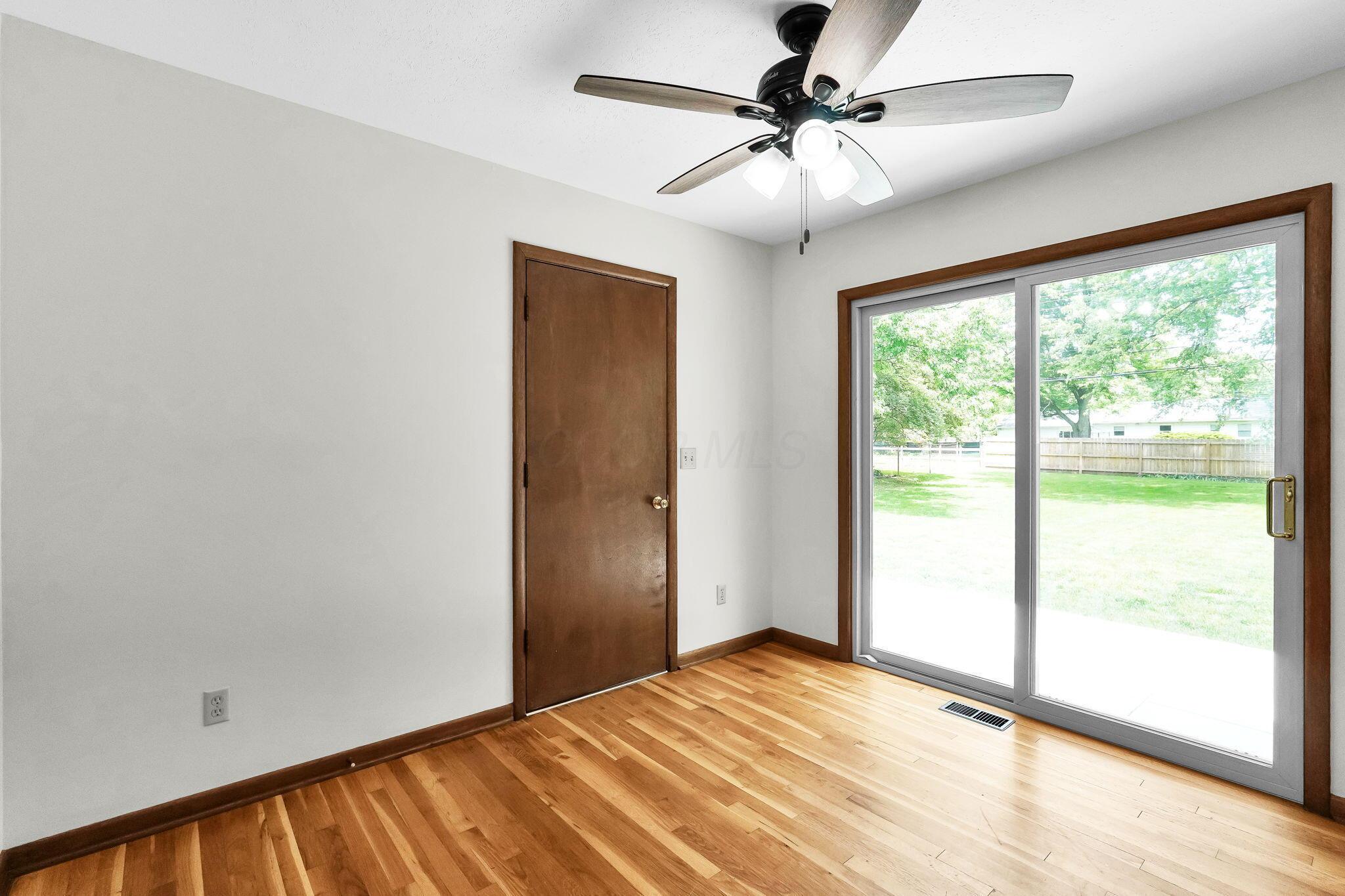 424 Lorraine Drive Property Photo 11