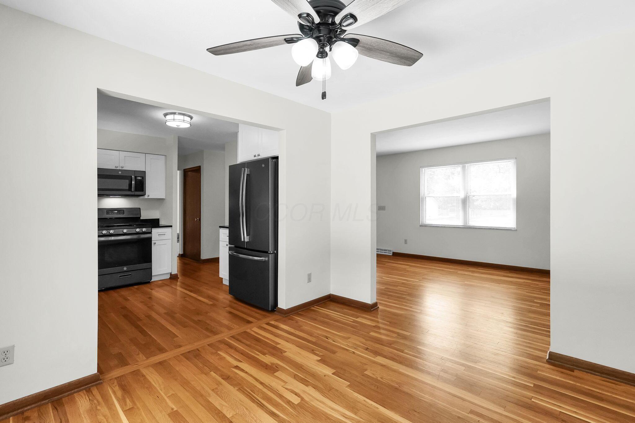 424 Lorraine Drive Property Photo 12