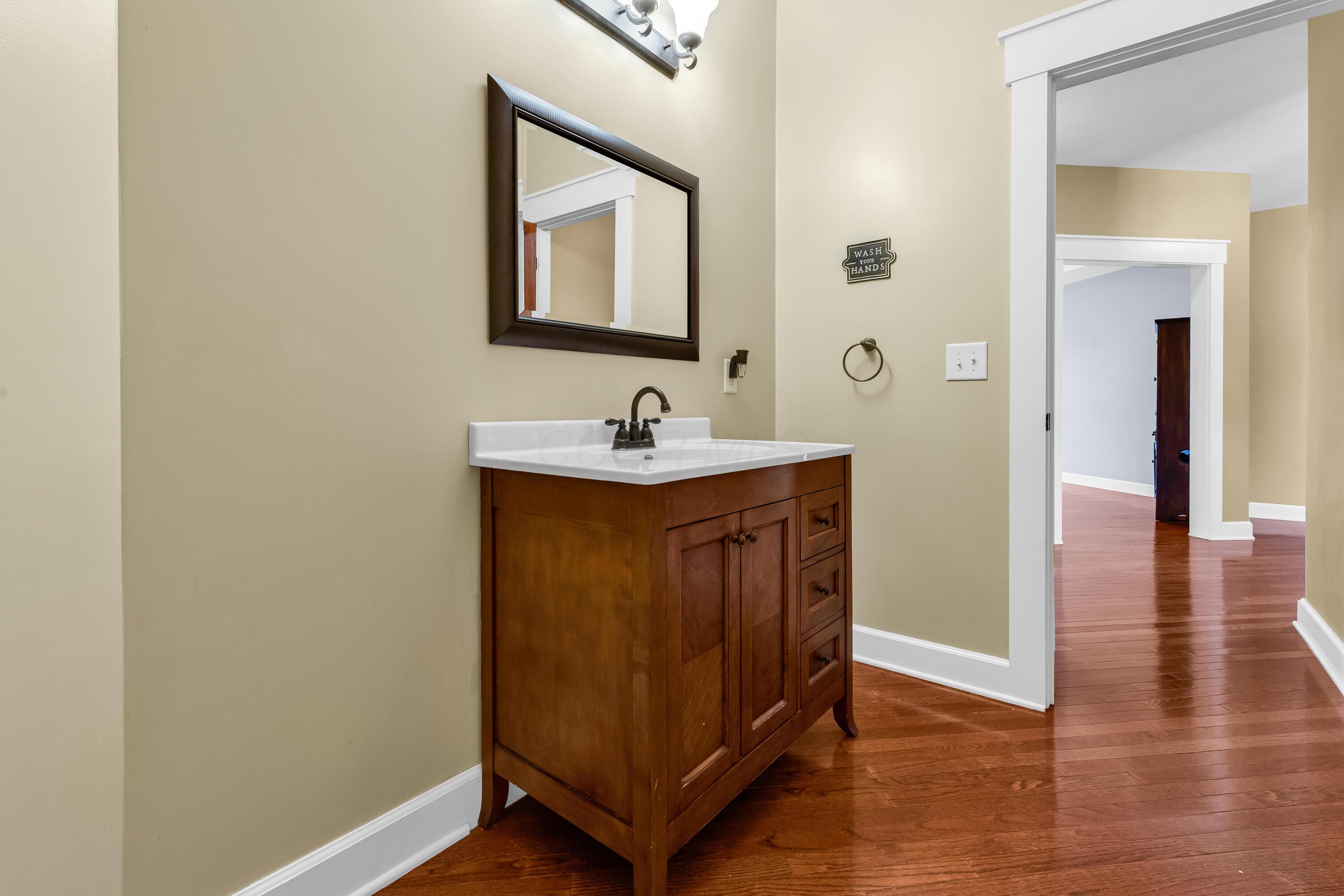 16689 Bailor Road Property Photo 10