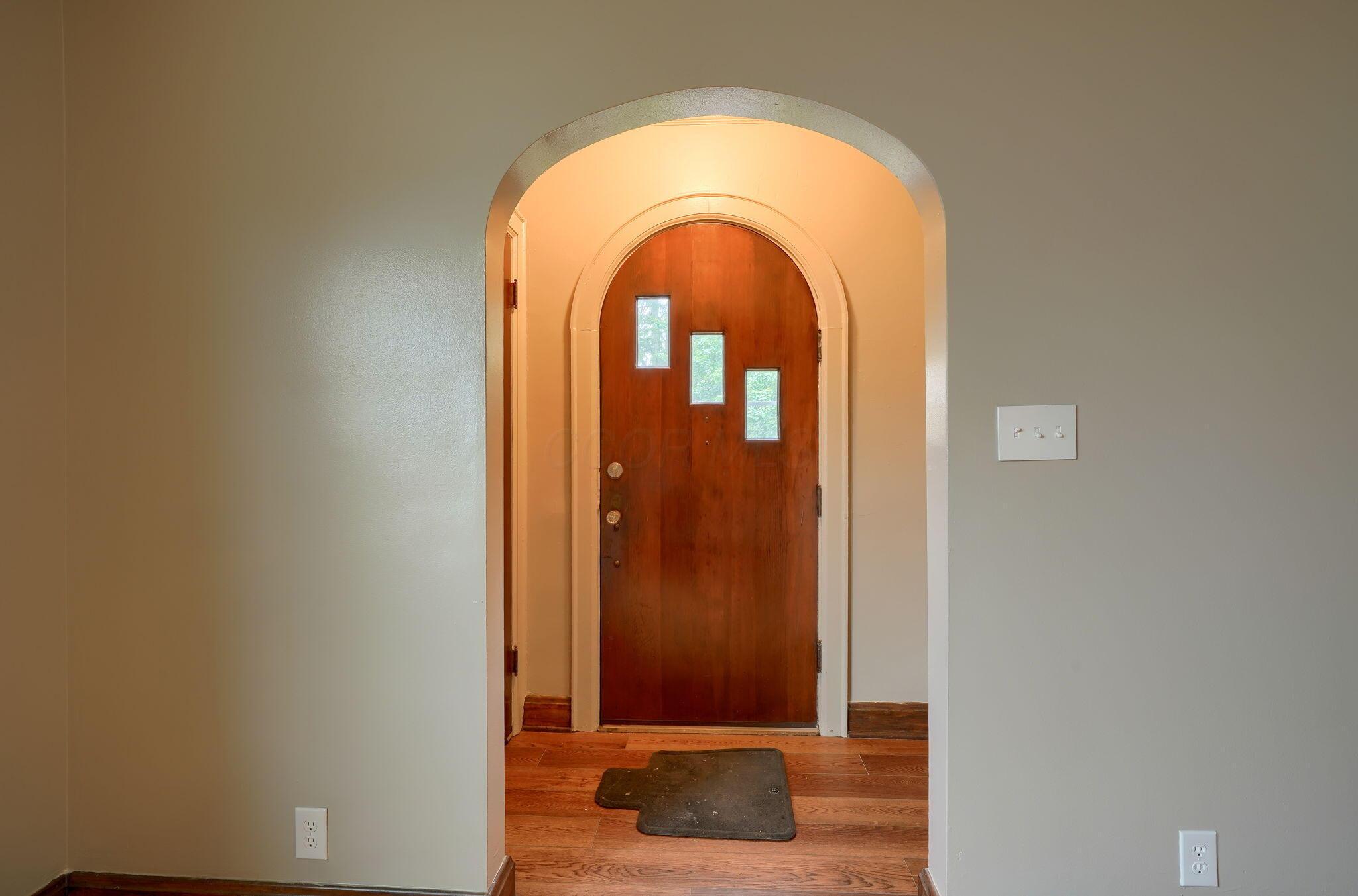 891 Vernon Road Property Photo 11