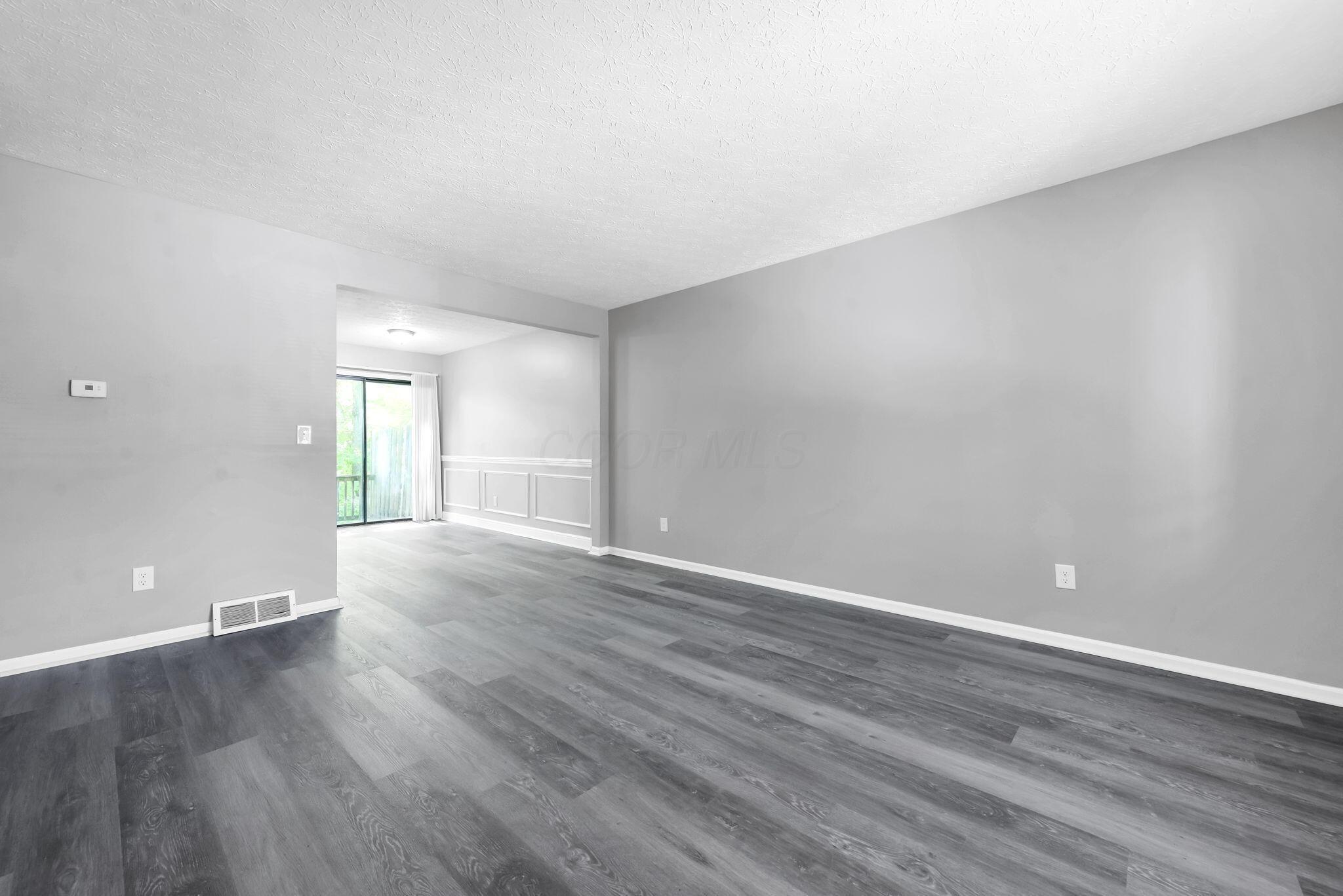 3083 Highcliff Court Property Photo 3