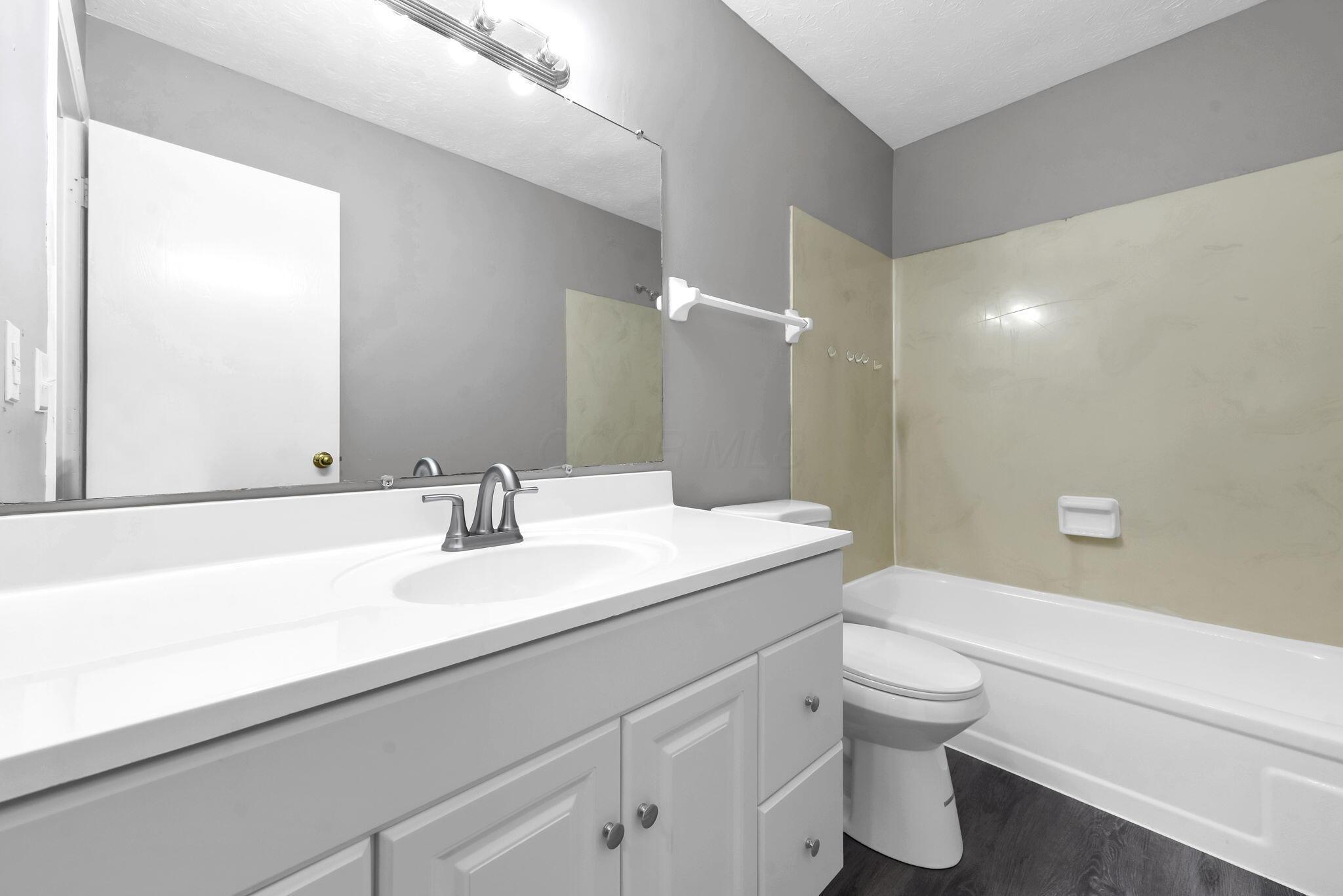 3083 Highcliff Court Property Photo 14