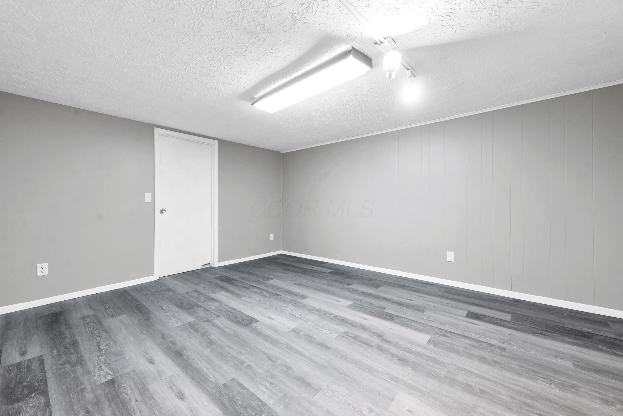 3083 Highcliff Court Property Photo 15