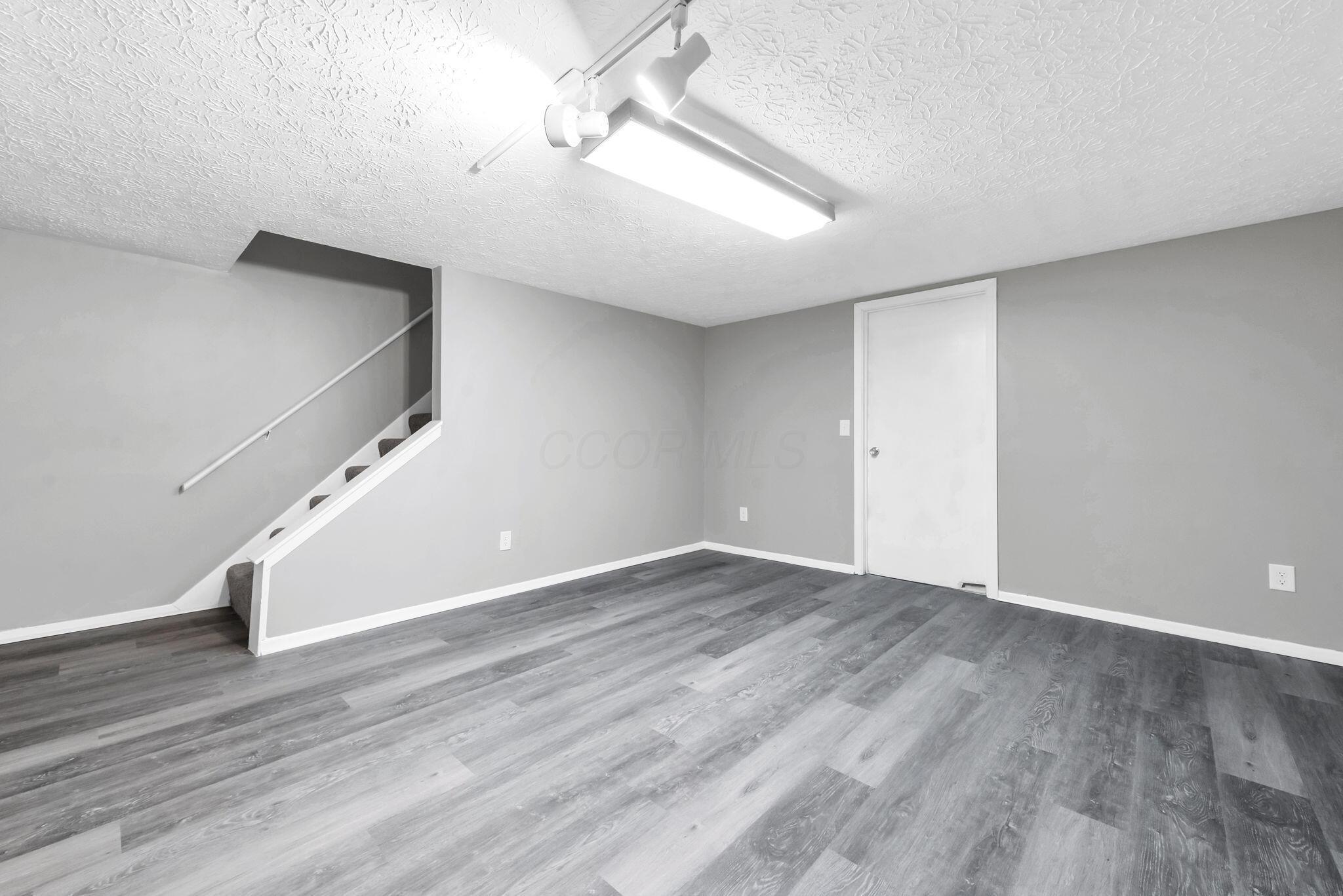 3083 Highcliff Court Property Photo 16