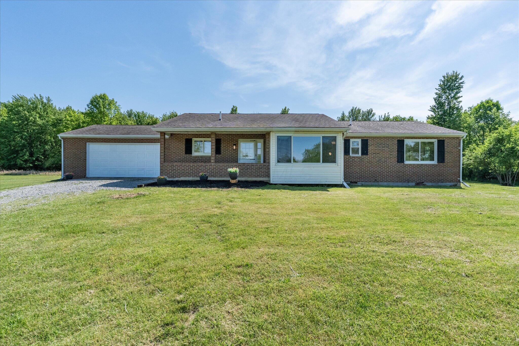 872 Jonesboro Road Property Photo 2
