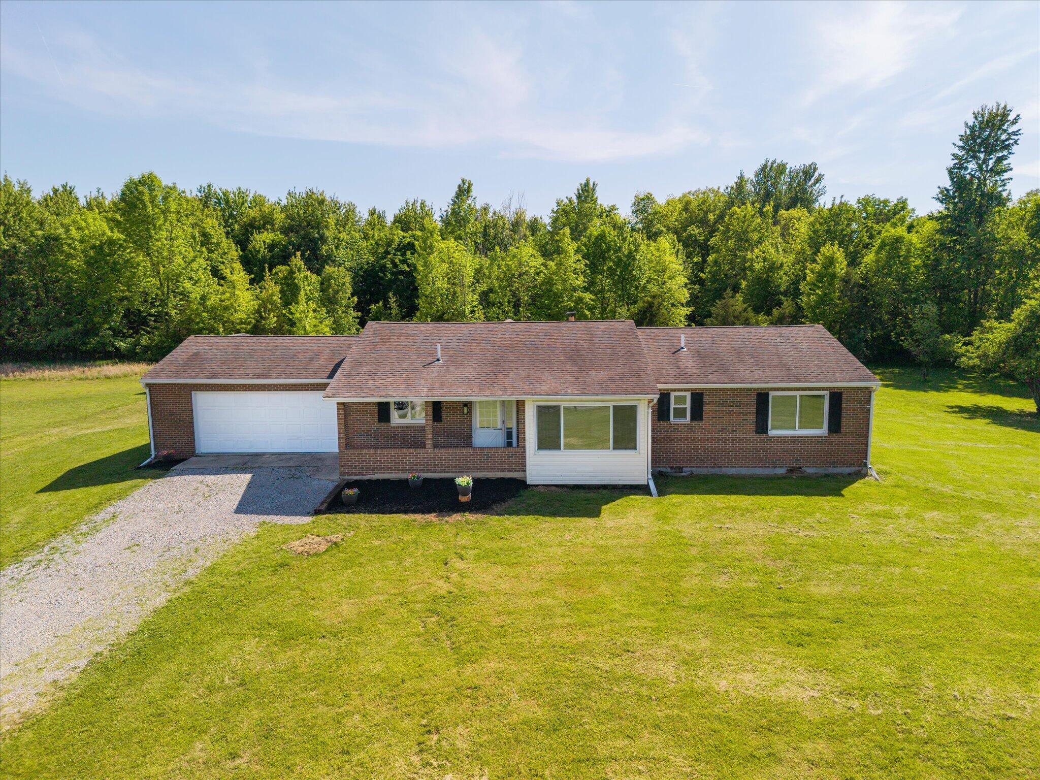 872 Jonesboro Road Property Photo 3