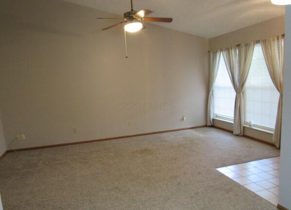 5564 Parkshire Drive Property Photo 3