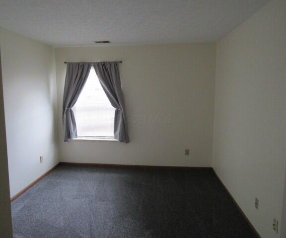 5564 Parkshire Drive Property Photo 12