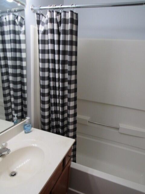 5564 Parkshire Drive Property Photo 14