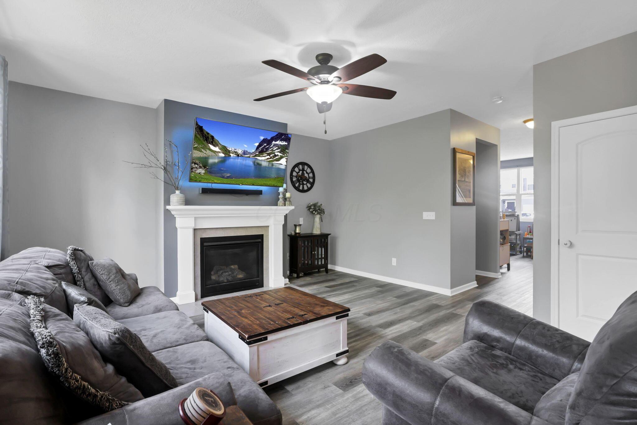 3986 Snowcreek Drive Property Photo 3