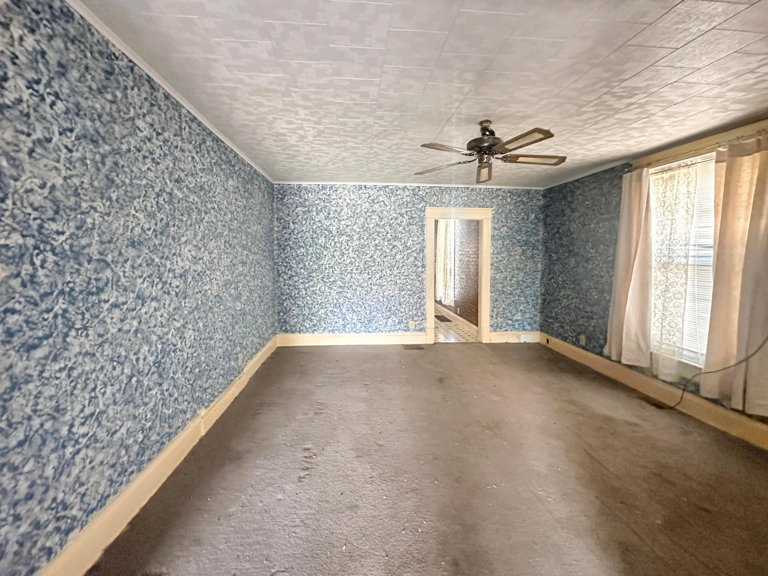 200 S Maple Heights Property Photo 11