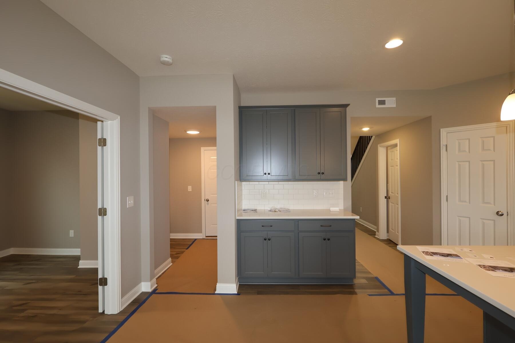 5843 Valleydale Road Property Photo 4