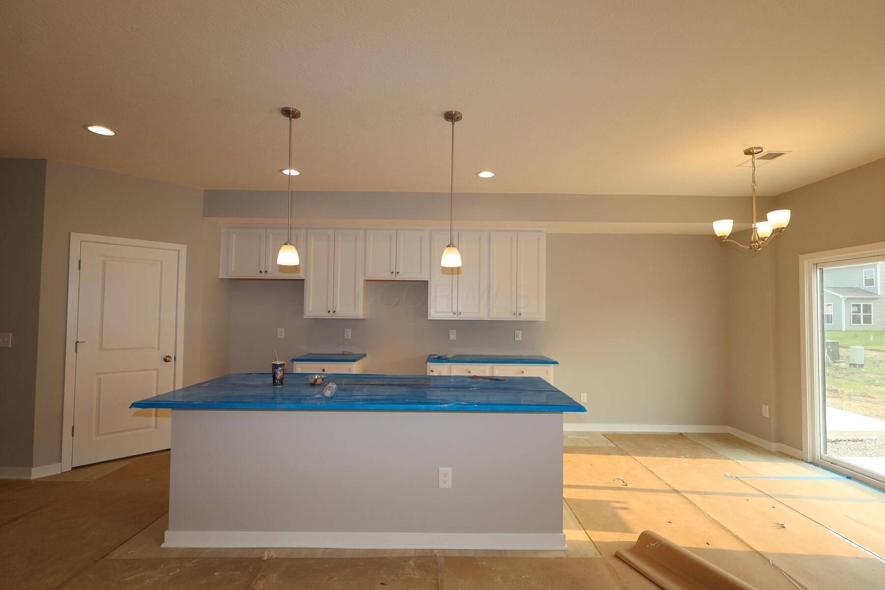 5680 Dutch Lane Property Photo 3