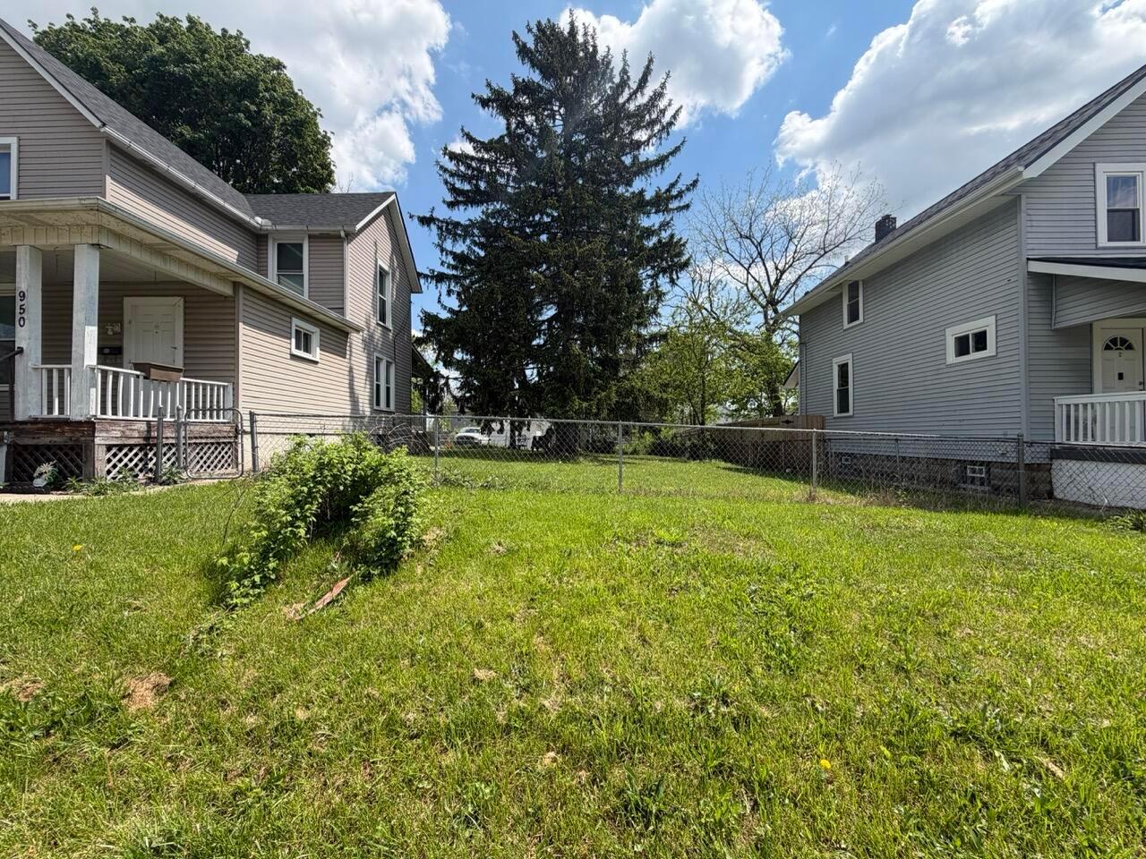 954 Miller Avenue Property Photo 1