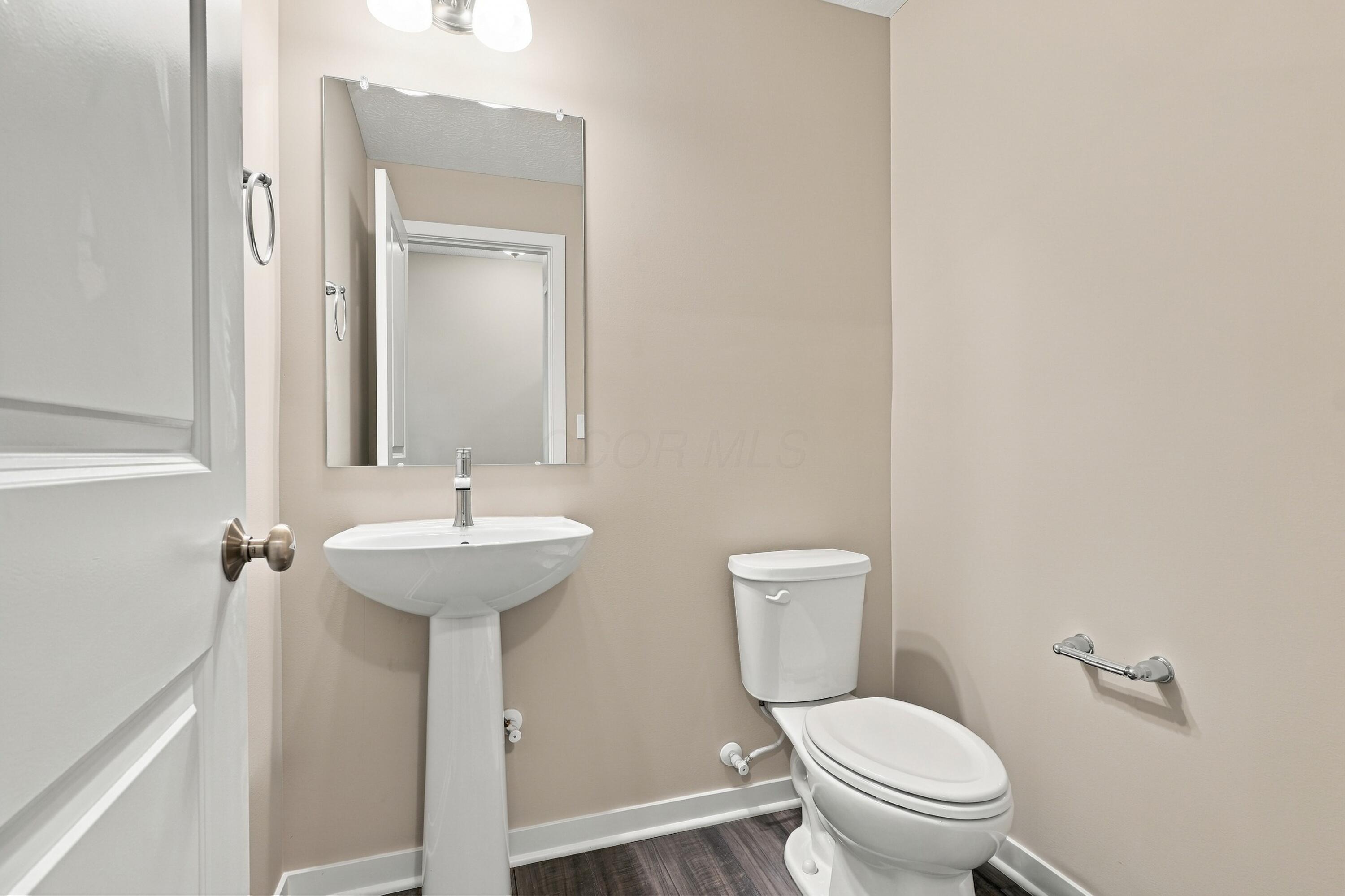 5688 Dutch Lane Property Photo 21