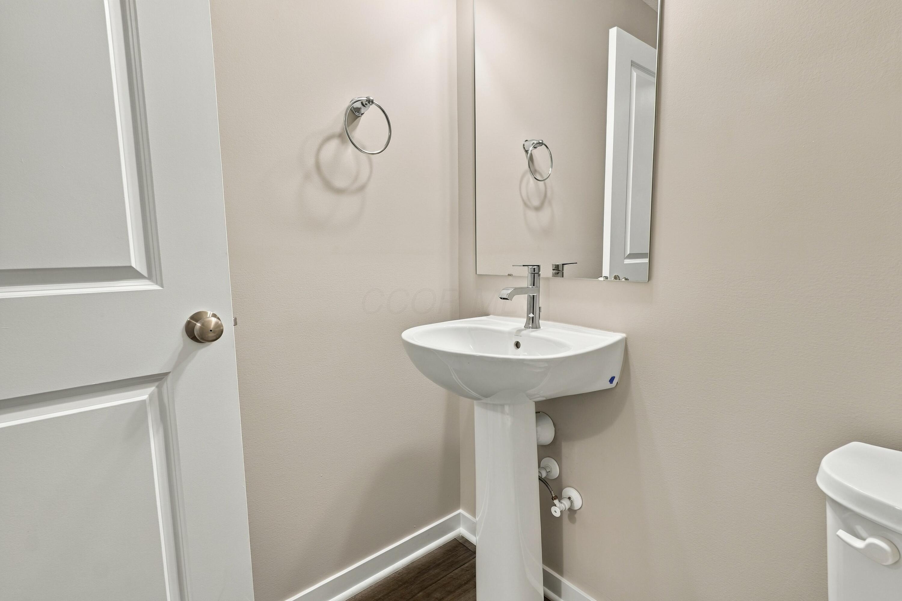 5688 Dutch Lane Property Photo 22