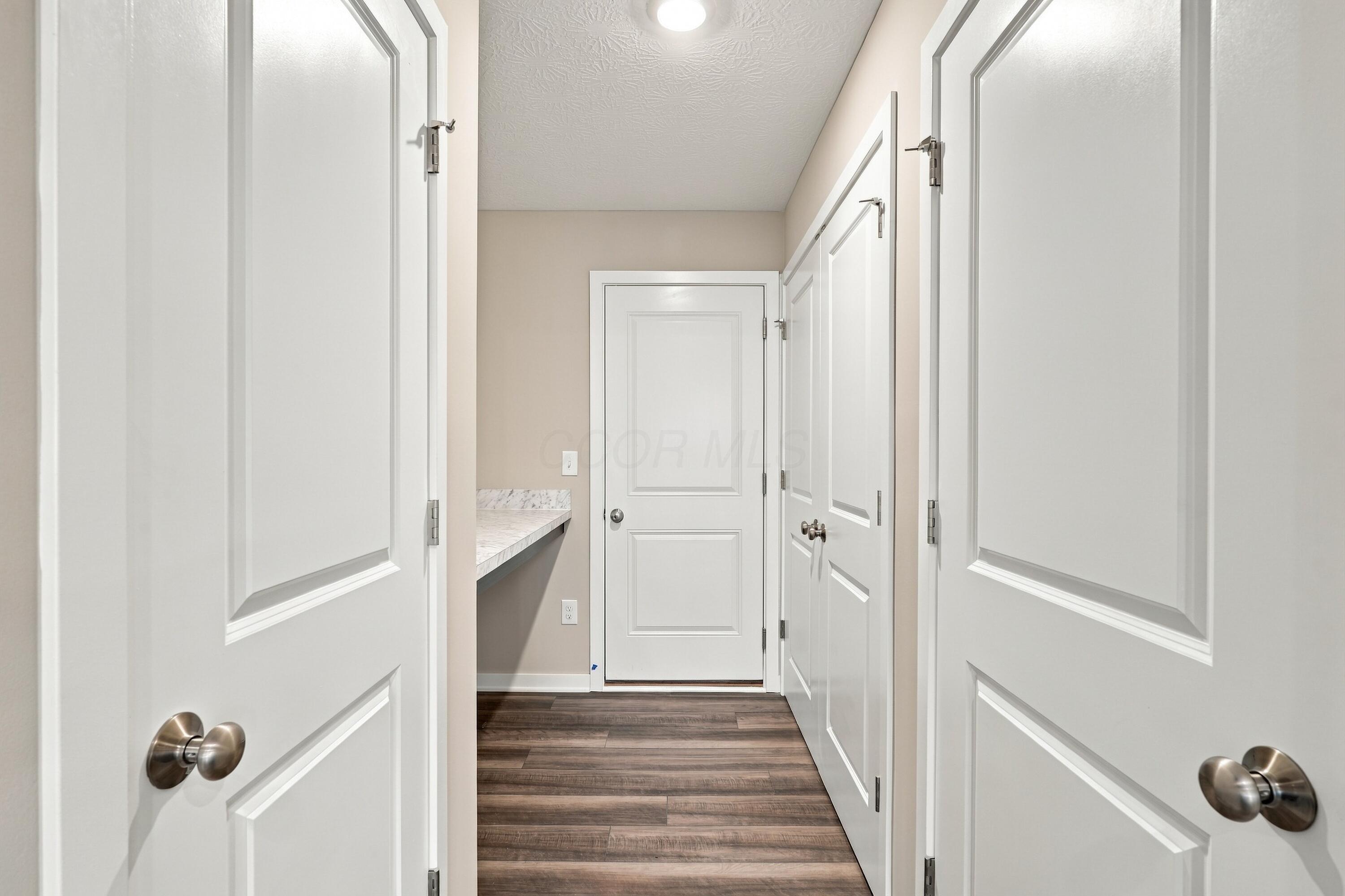 5688 Dutch Lane Property Photo 23