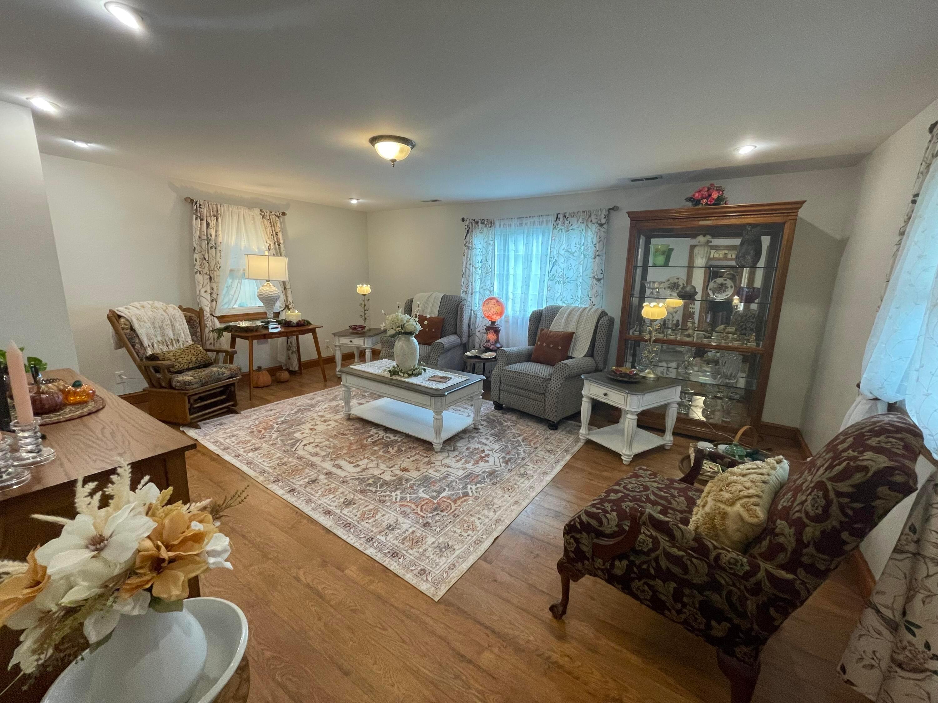 8188 Trimmer Road Property Photo 14