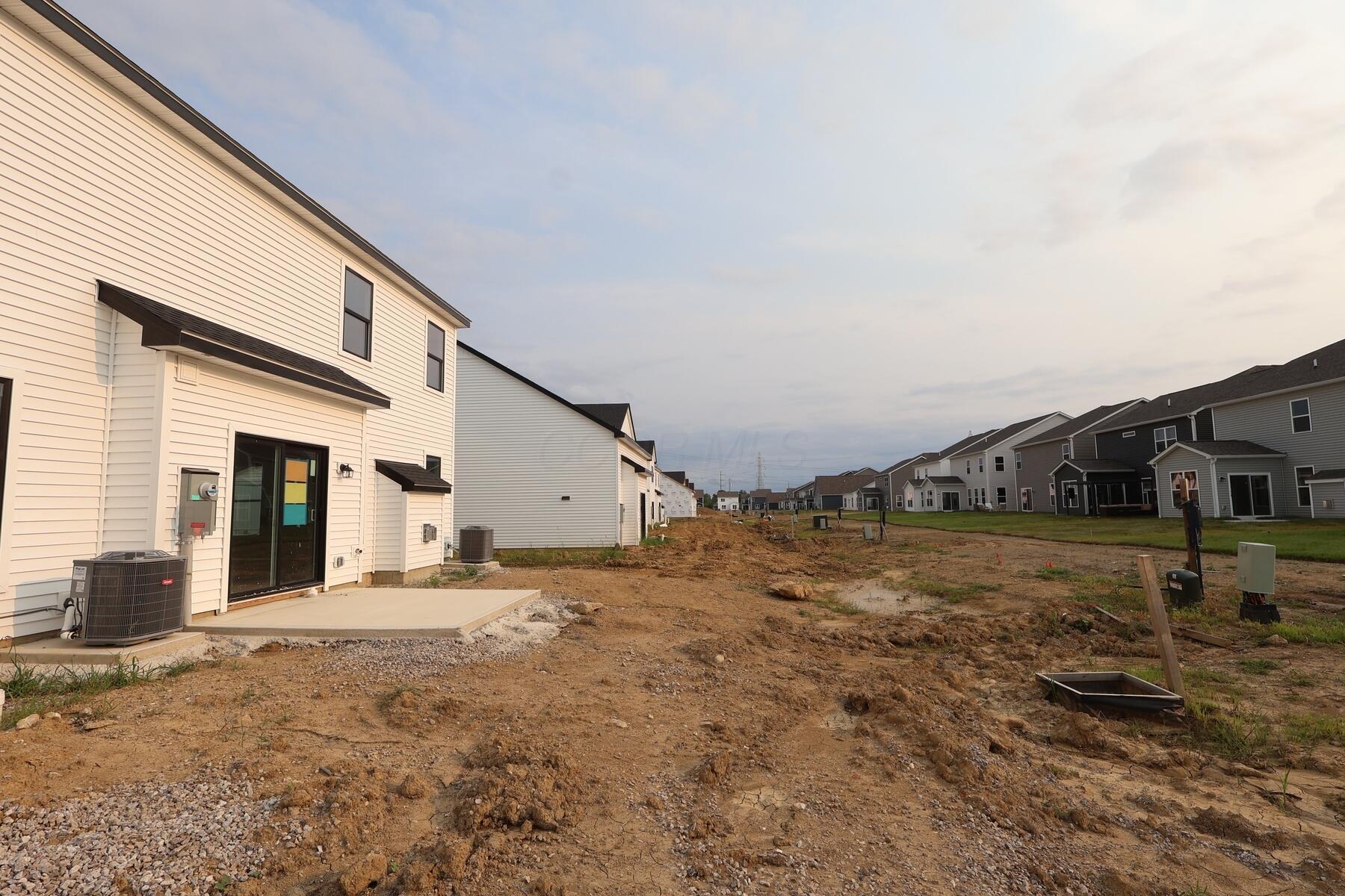 5692 Dutch Lane Property Photo 14