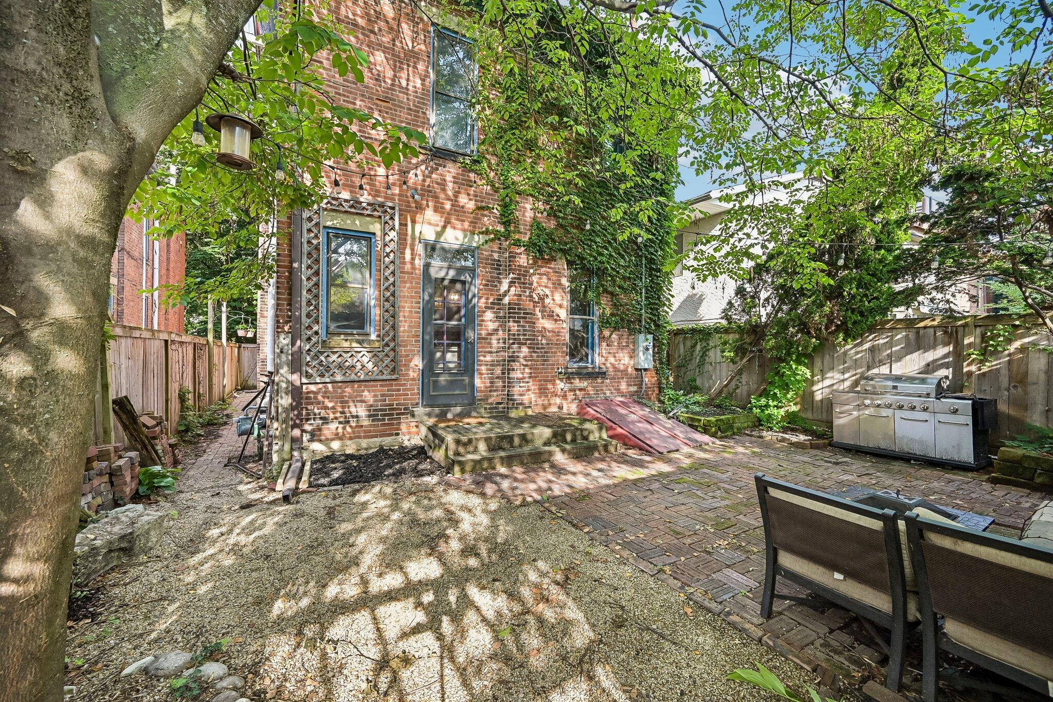 1300 Neil Avenue Property Photo 45