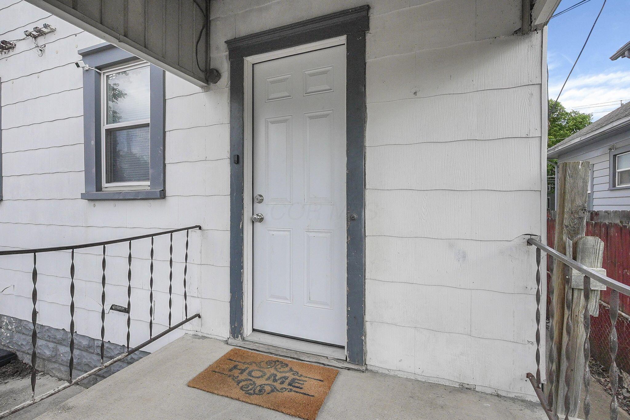 2741-2743 Steele Avenue Property Photo 9