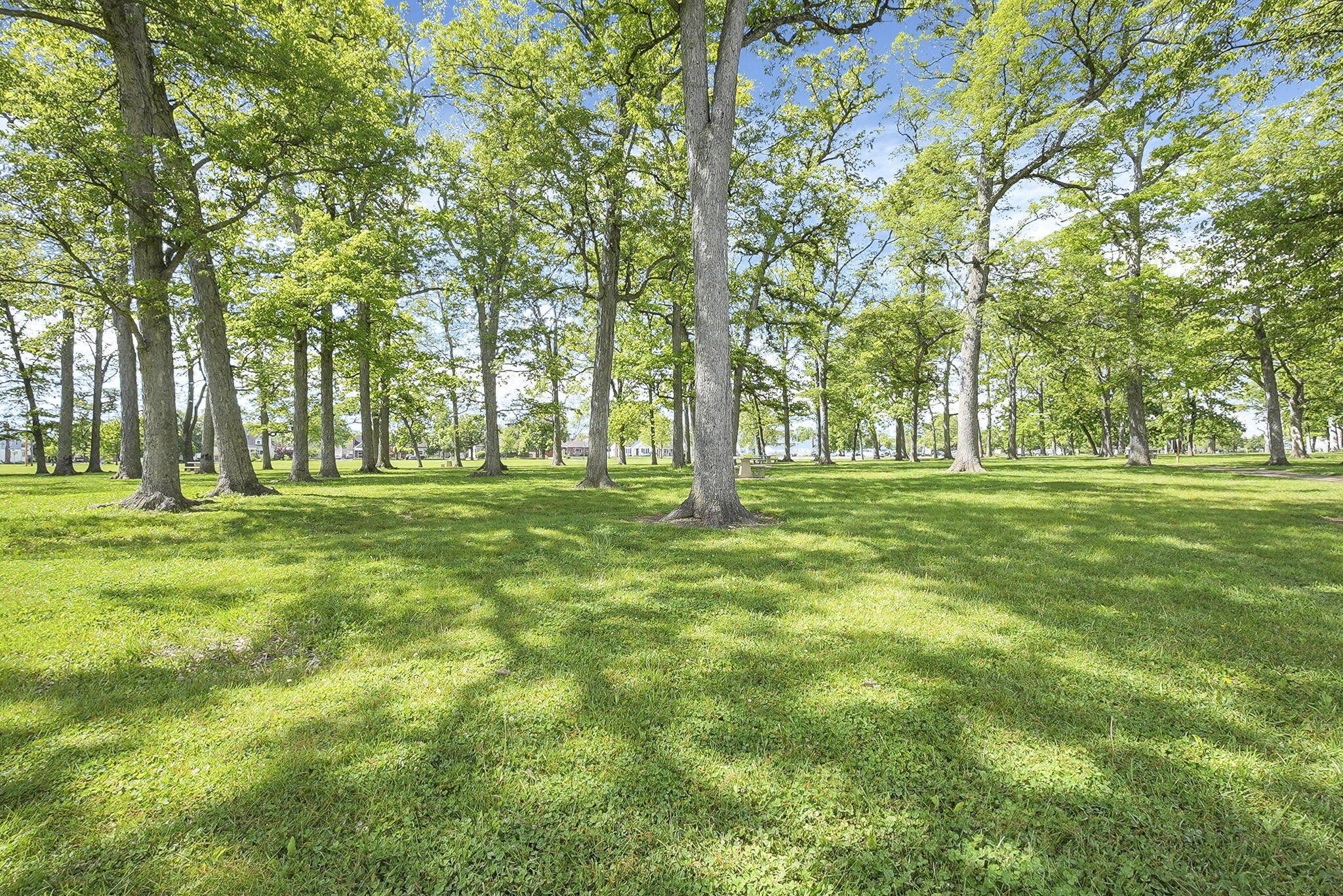 2741-2743 Steele Avenue Property Photo 40
