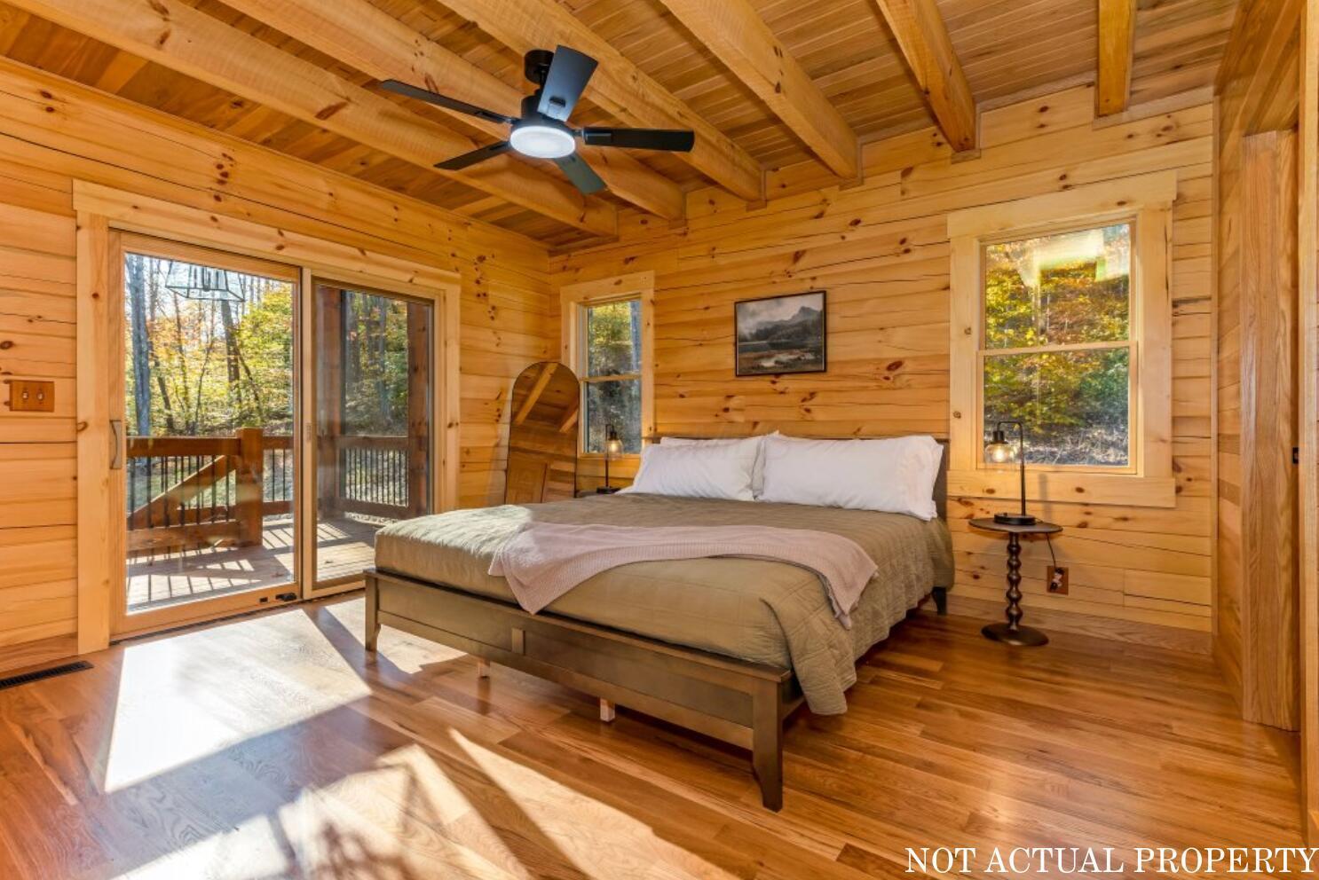 18573 Huggins Road Property Photo 14