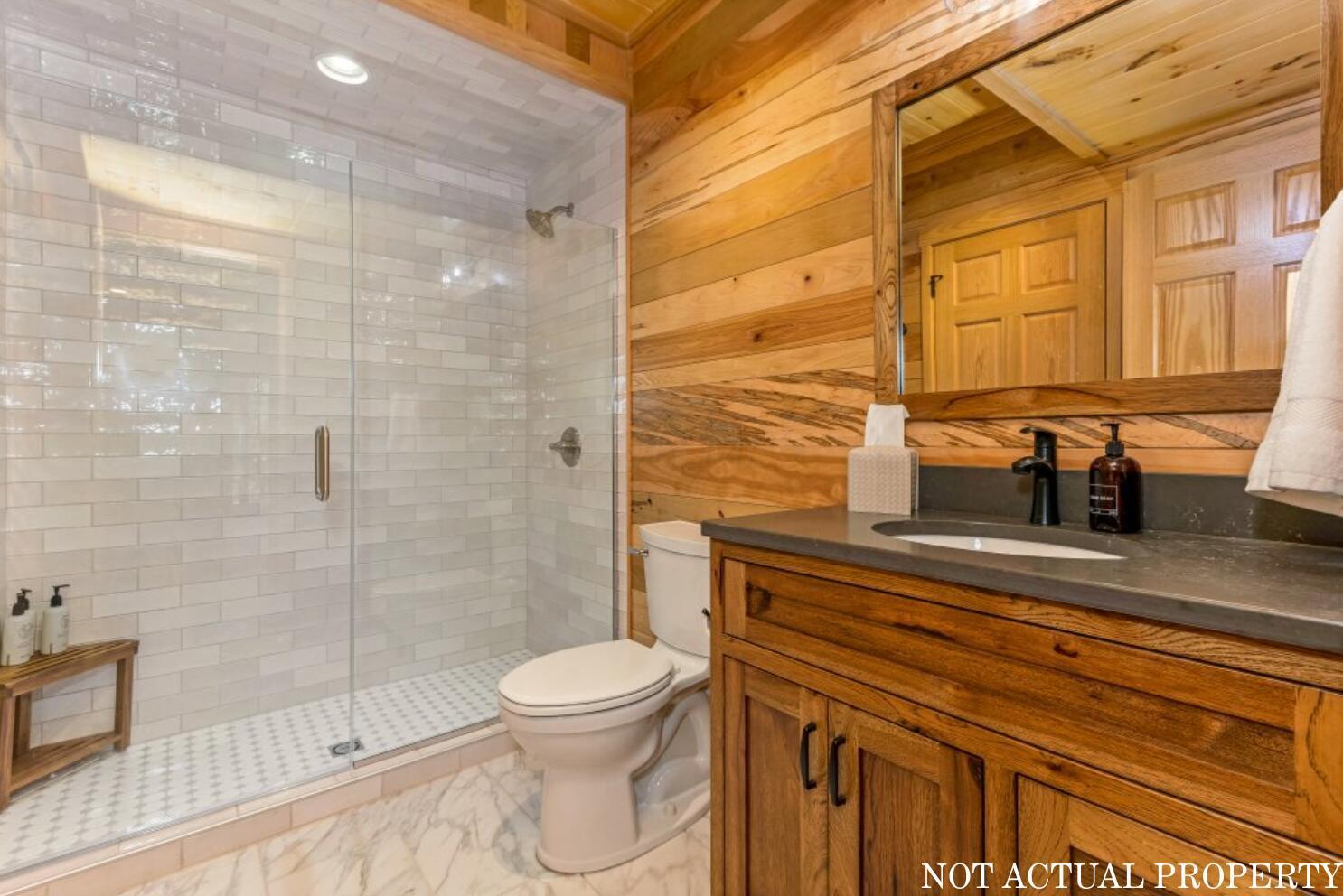 18573 Huggins Road Property Photo 15