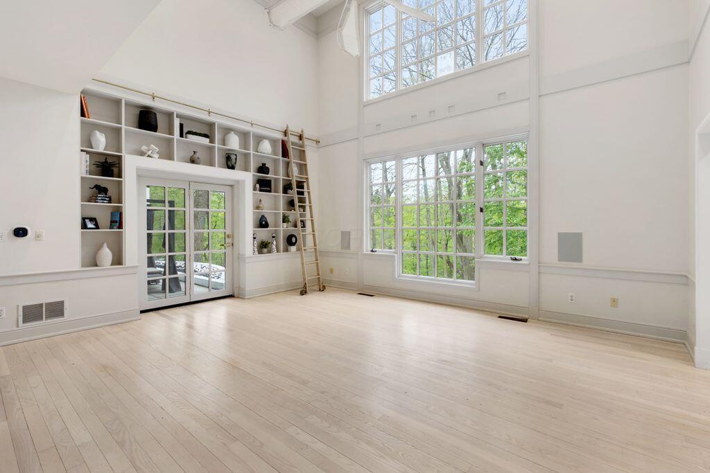 254 W Wayne Avenue Property Photo 36