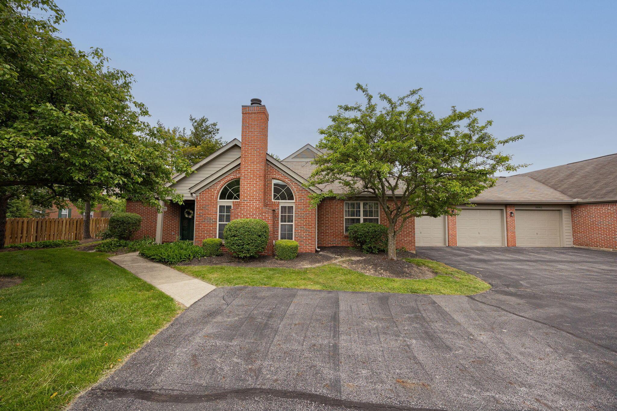 3886 Sandstone Circle Property Photo 1