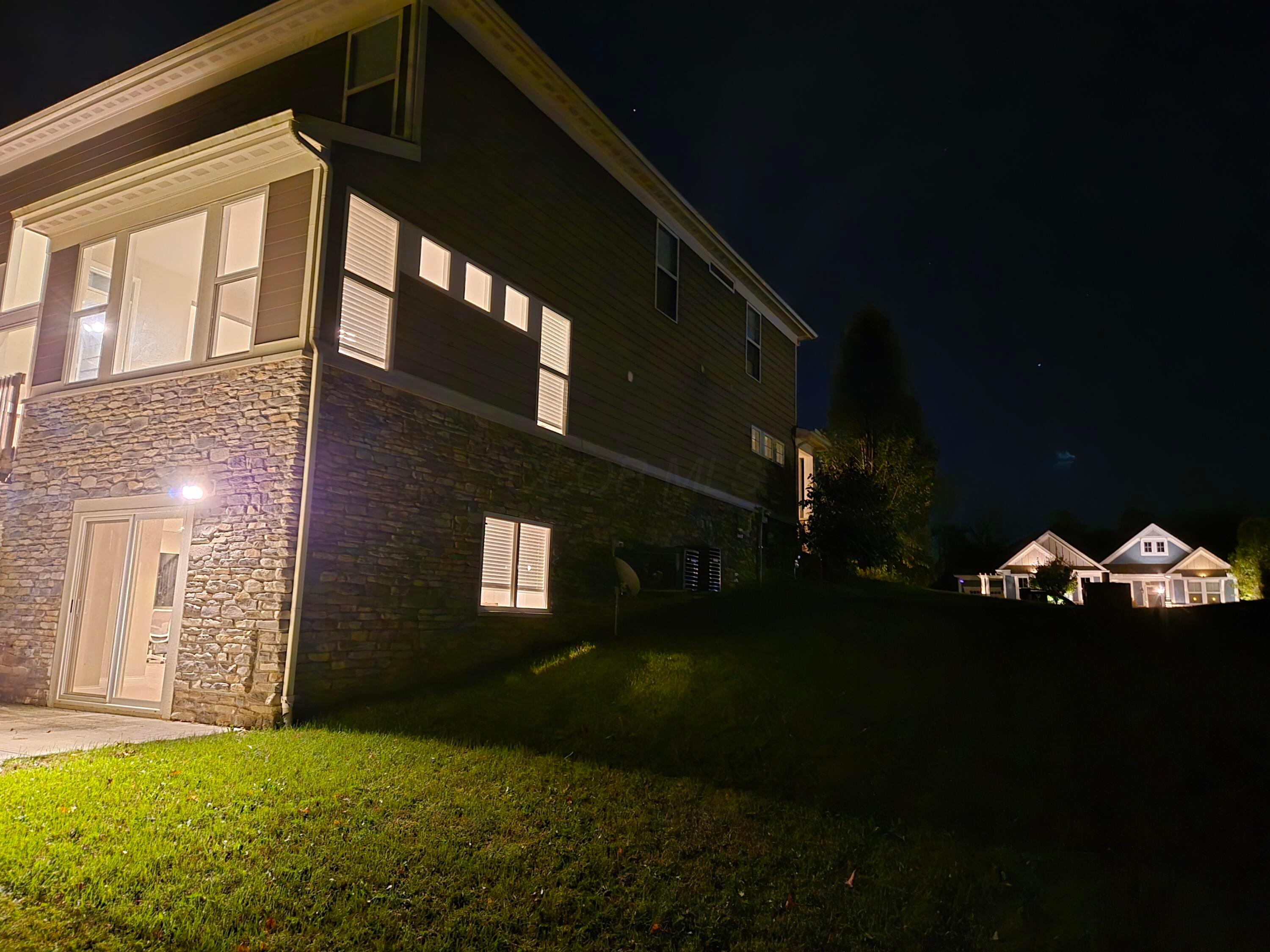 819 Kelburn Lane Property Photo 11