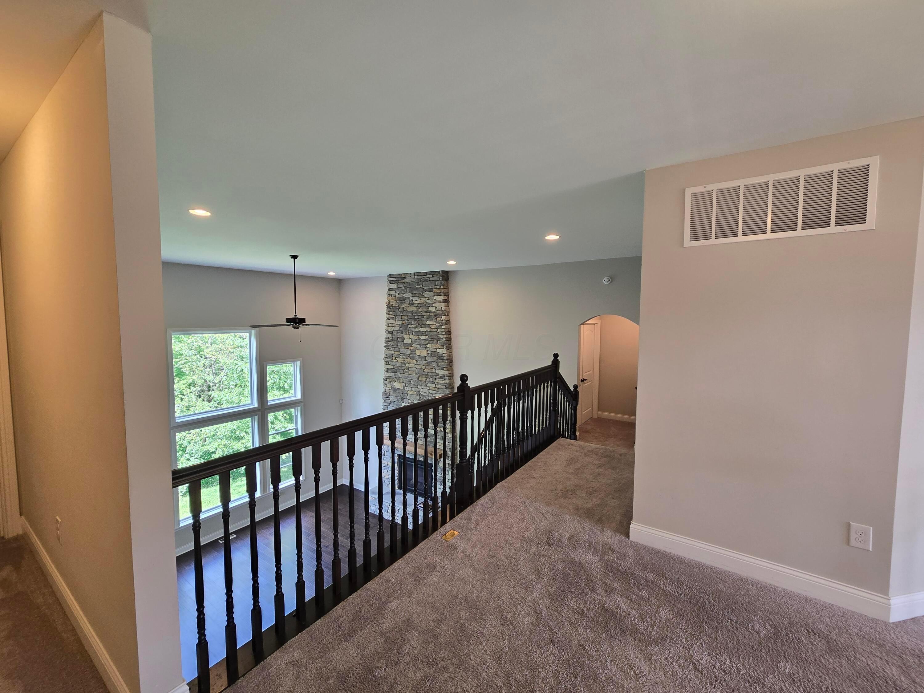 819 Kelburn Lane Property Photo 105