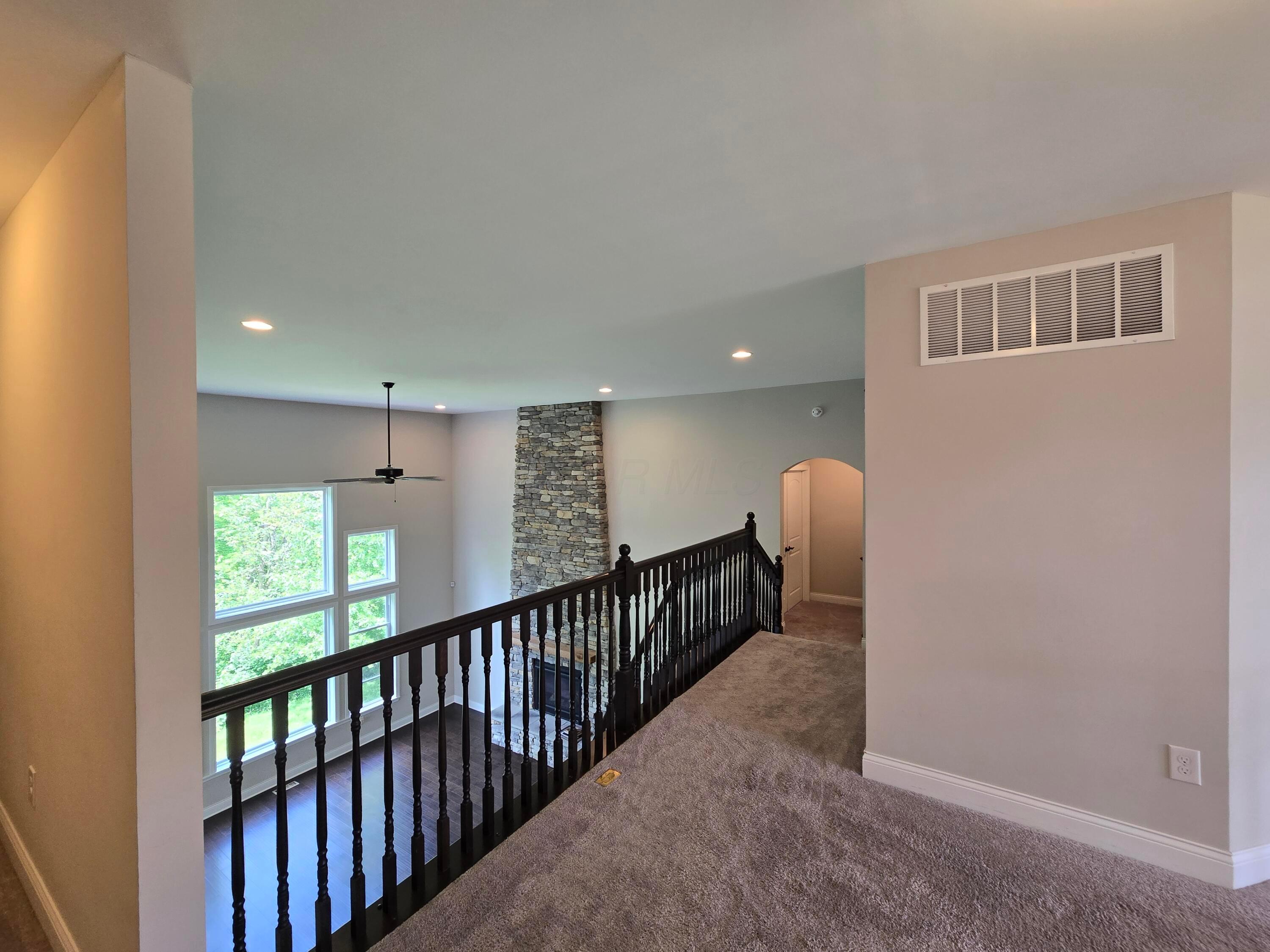 819 Kelburn Lane Property Photo 106
