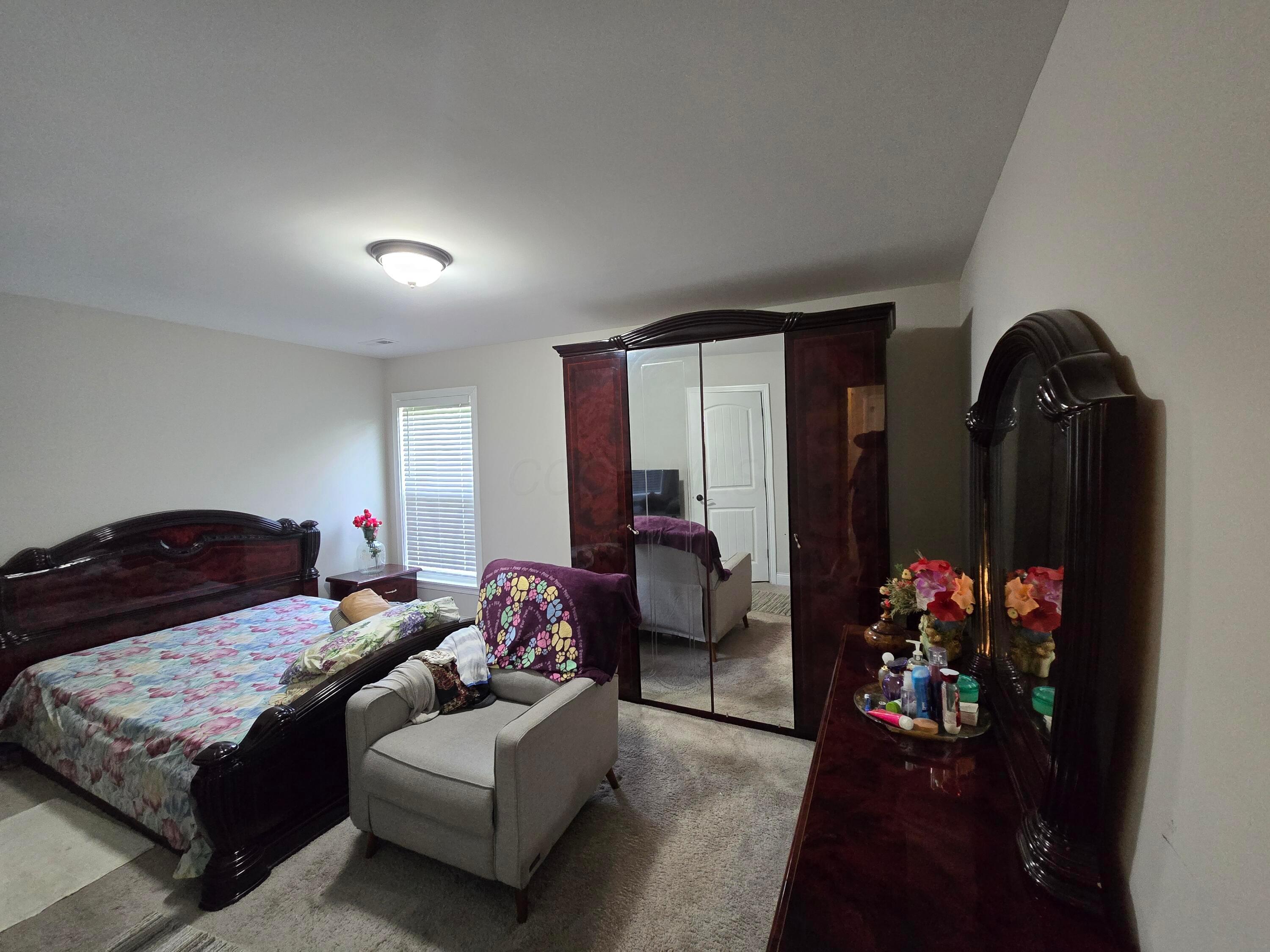 819 Kelburn Lane Property Photo 107