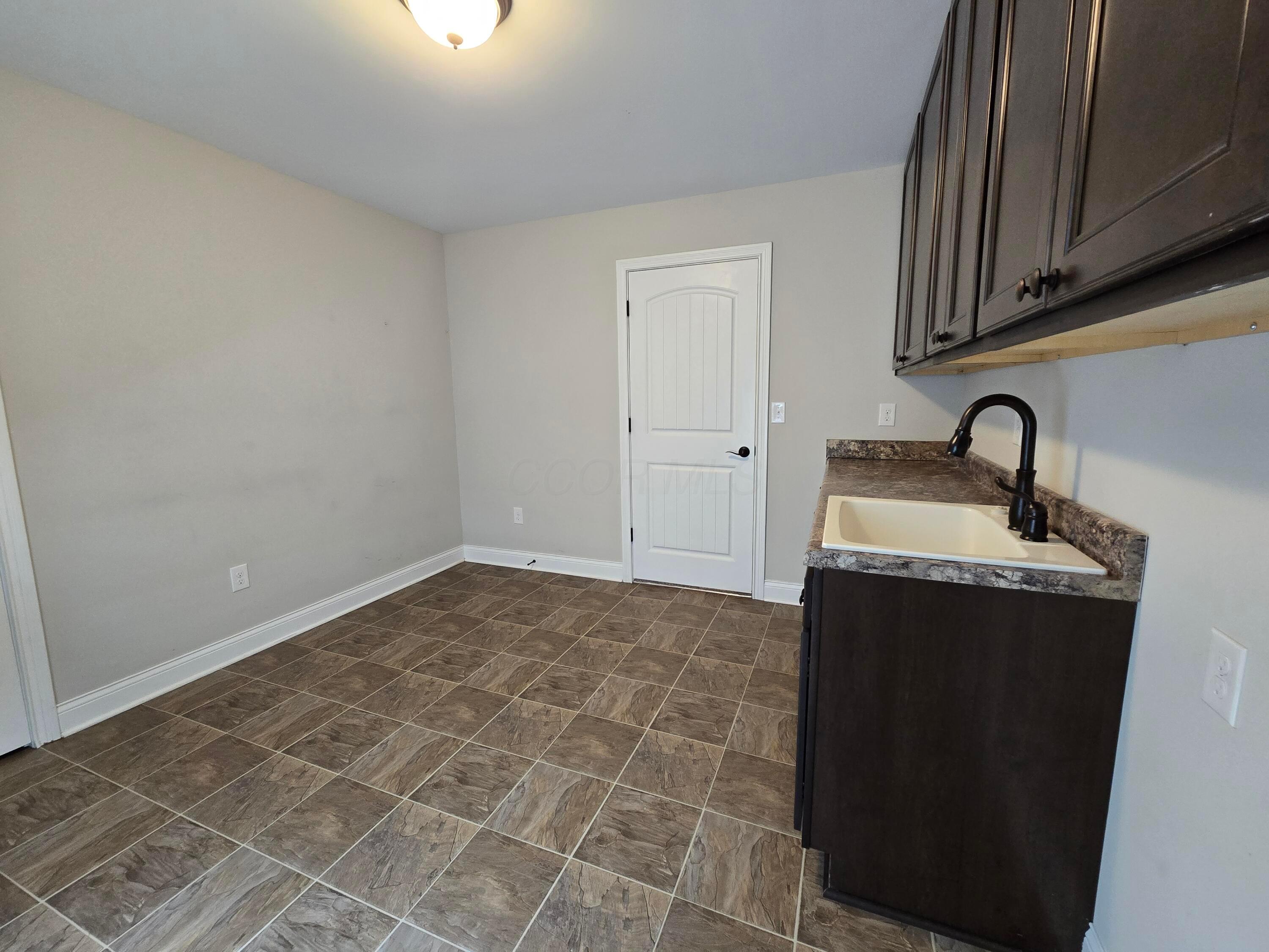 819 Kelburn Lane Property Photo 116