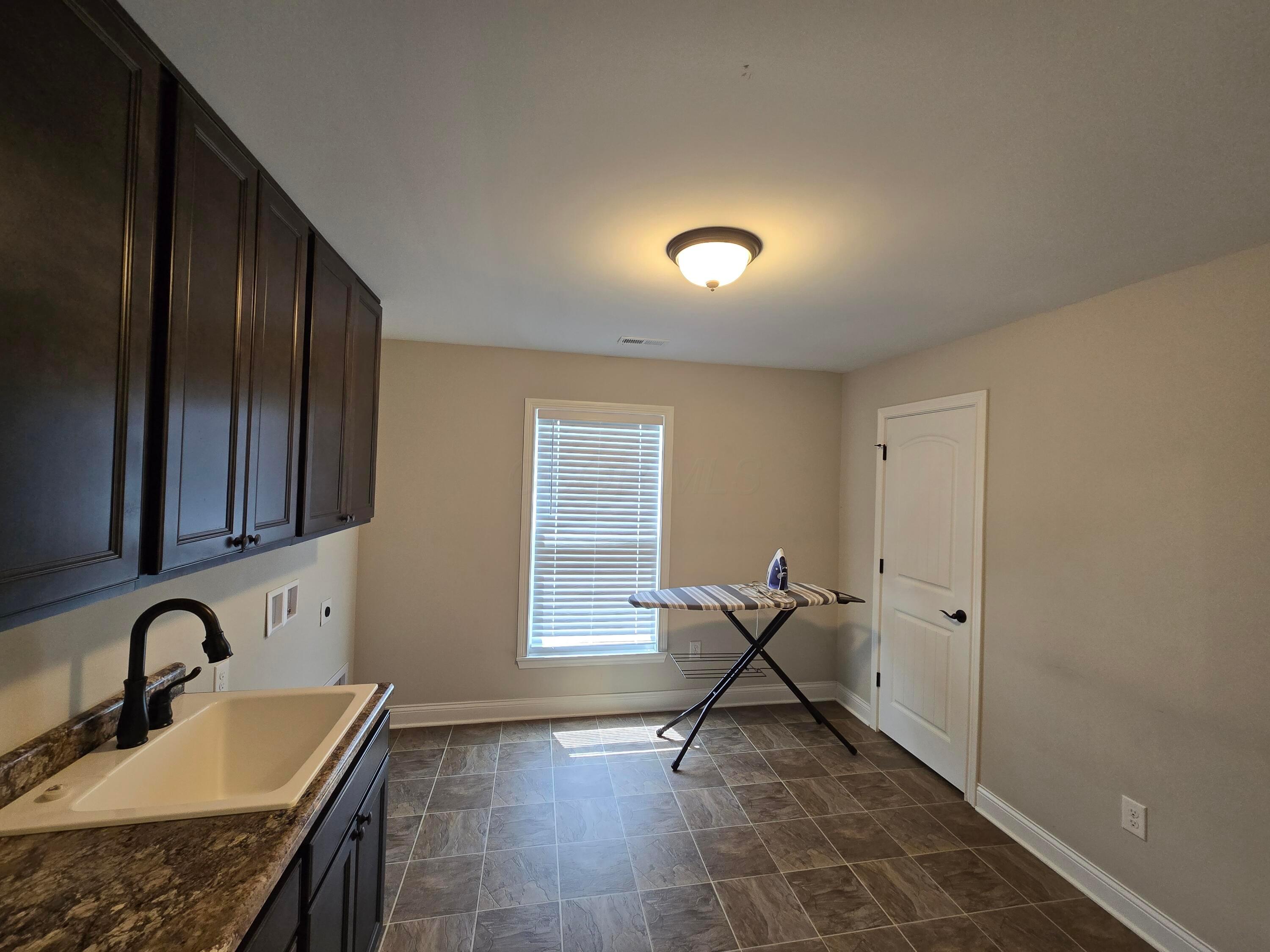 819 Kelburn Lane Property Photo 120