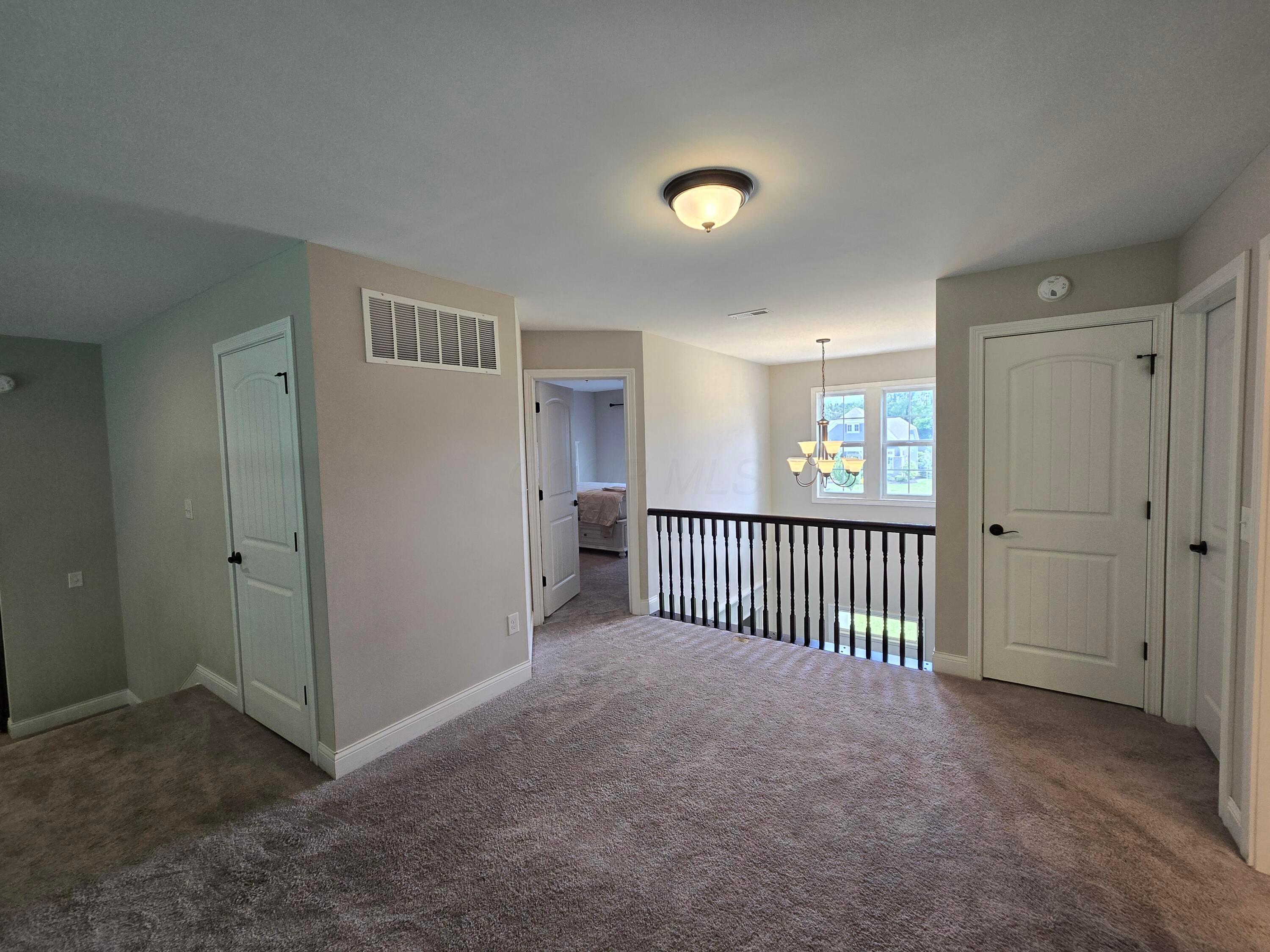 819 Kelburn Lane Property Photo 121