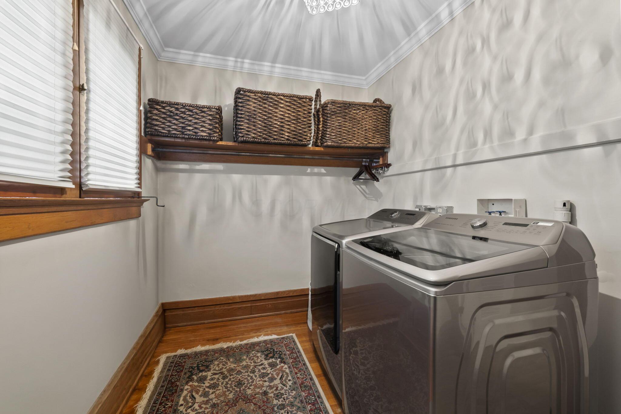 1875 Roxbury Road Property Photo 39