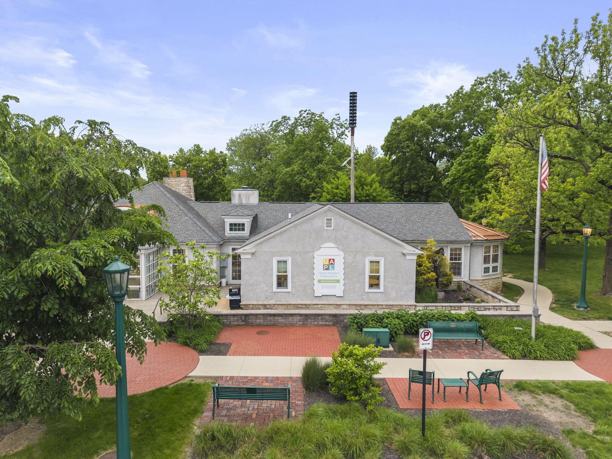 1875 Roxbury Road Property Photo 68