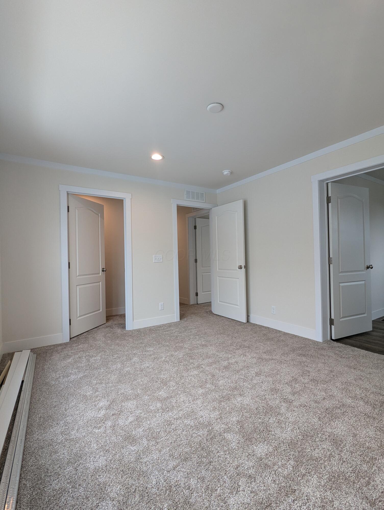 202 S Main Street Property Photo 7